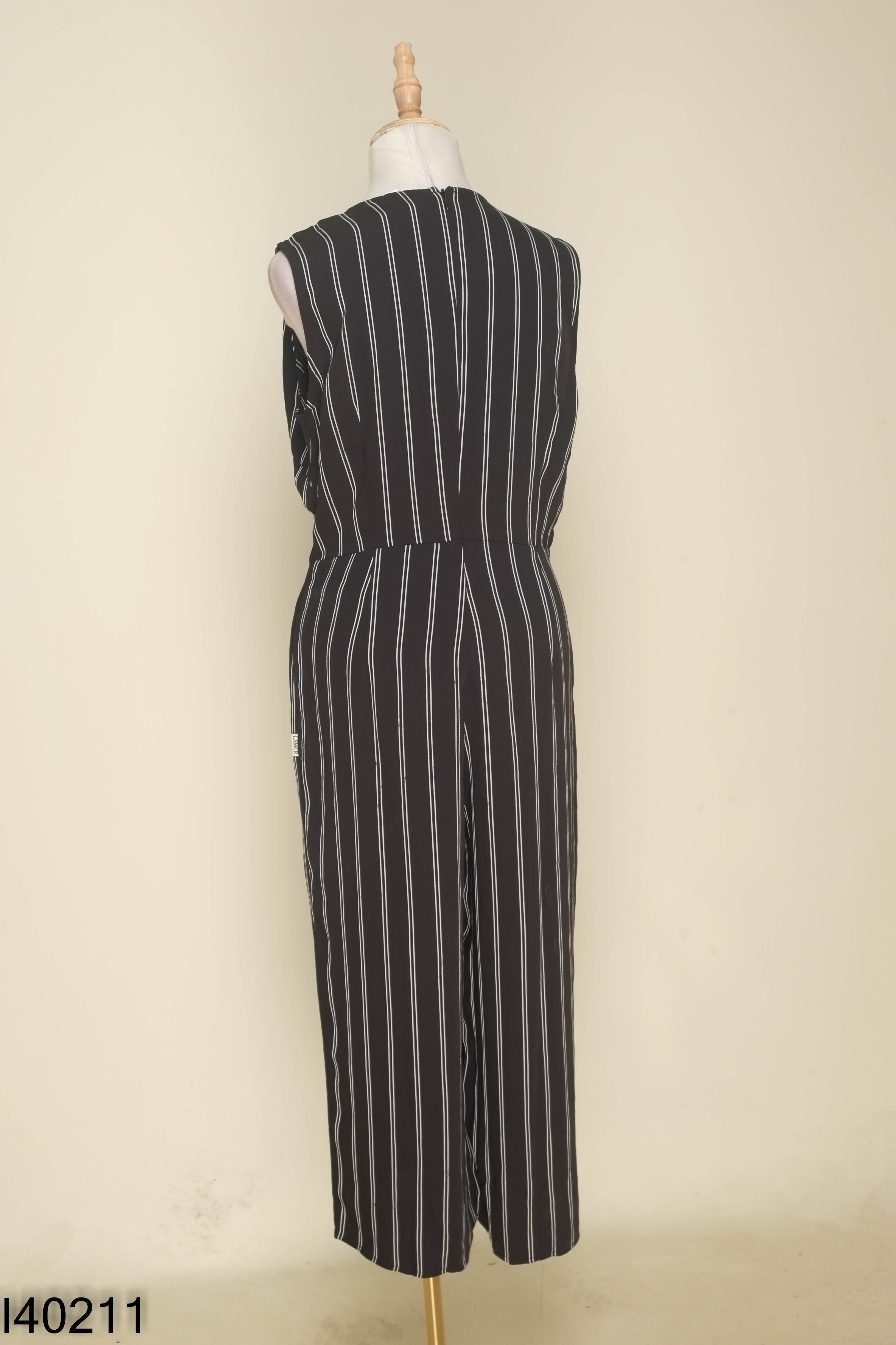 Jumpsuits quần LAMER đen kẻ sọc trắng
