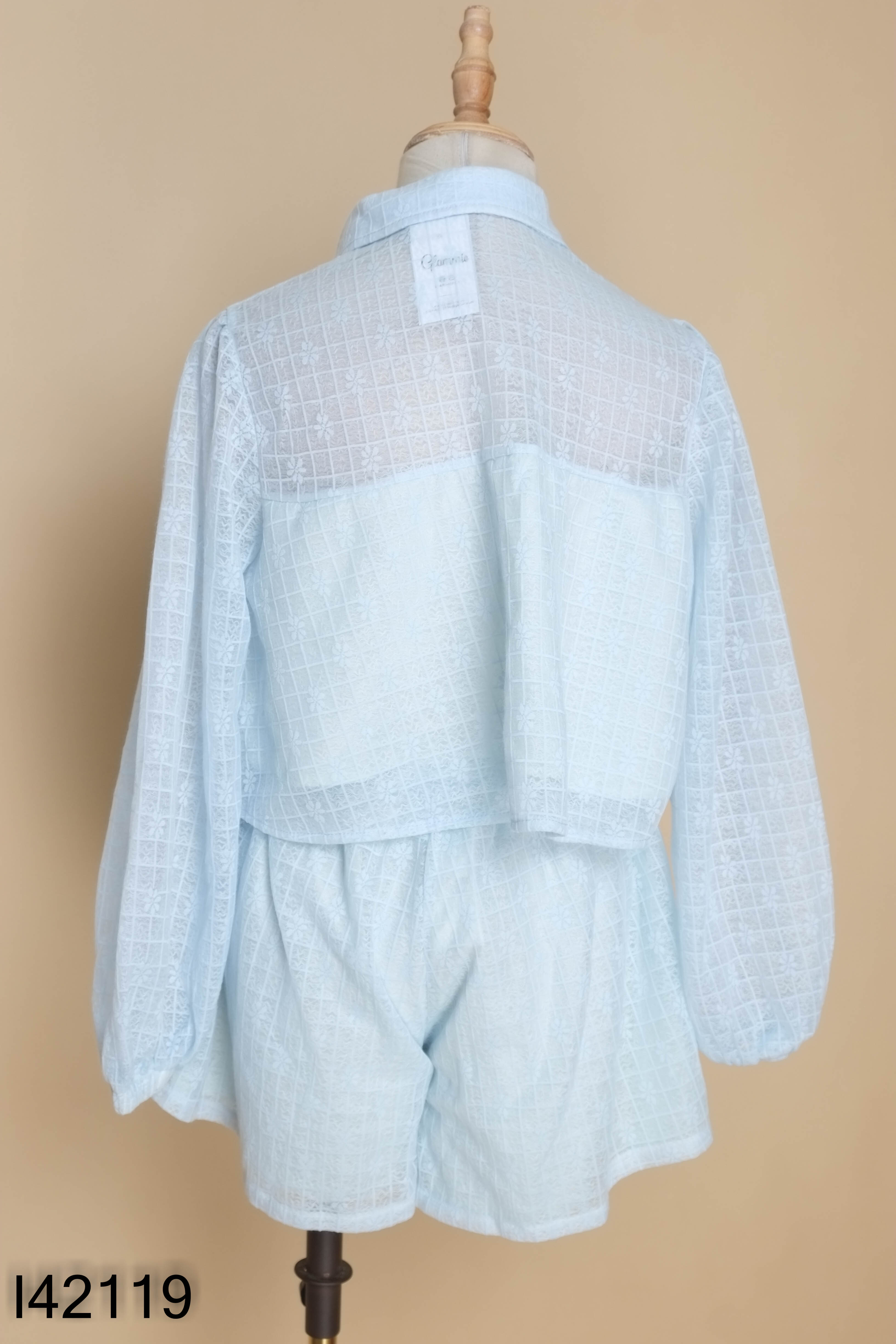 Set áo + quần short xanh họa tiết