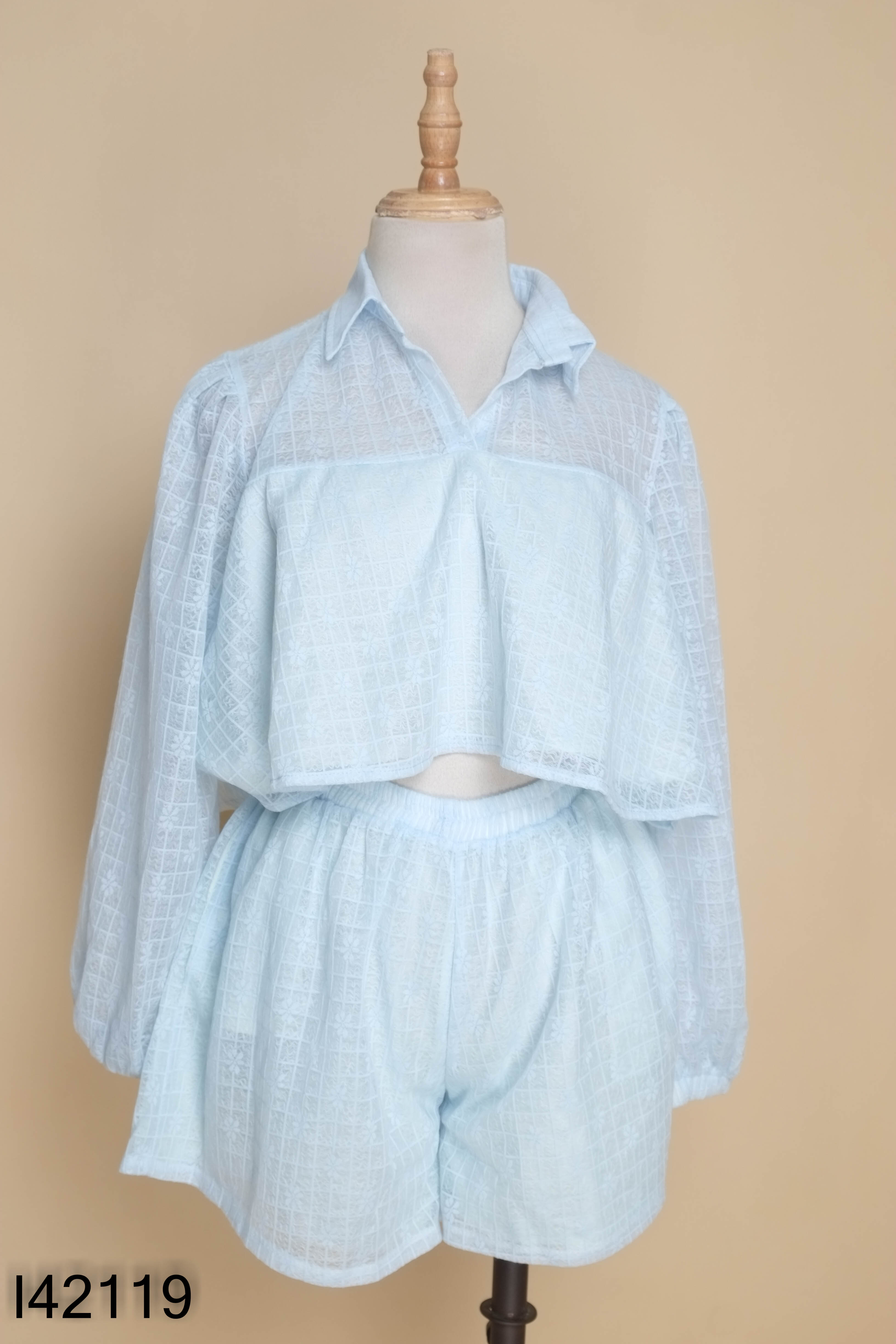 Set áo + quần short xanh họa tiết