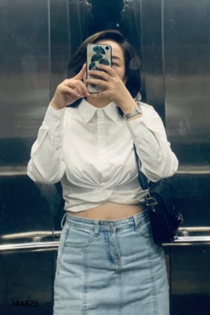 Áo PULL BEAR sơ mi trắng