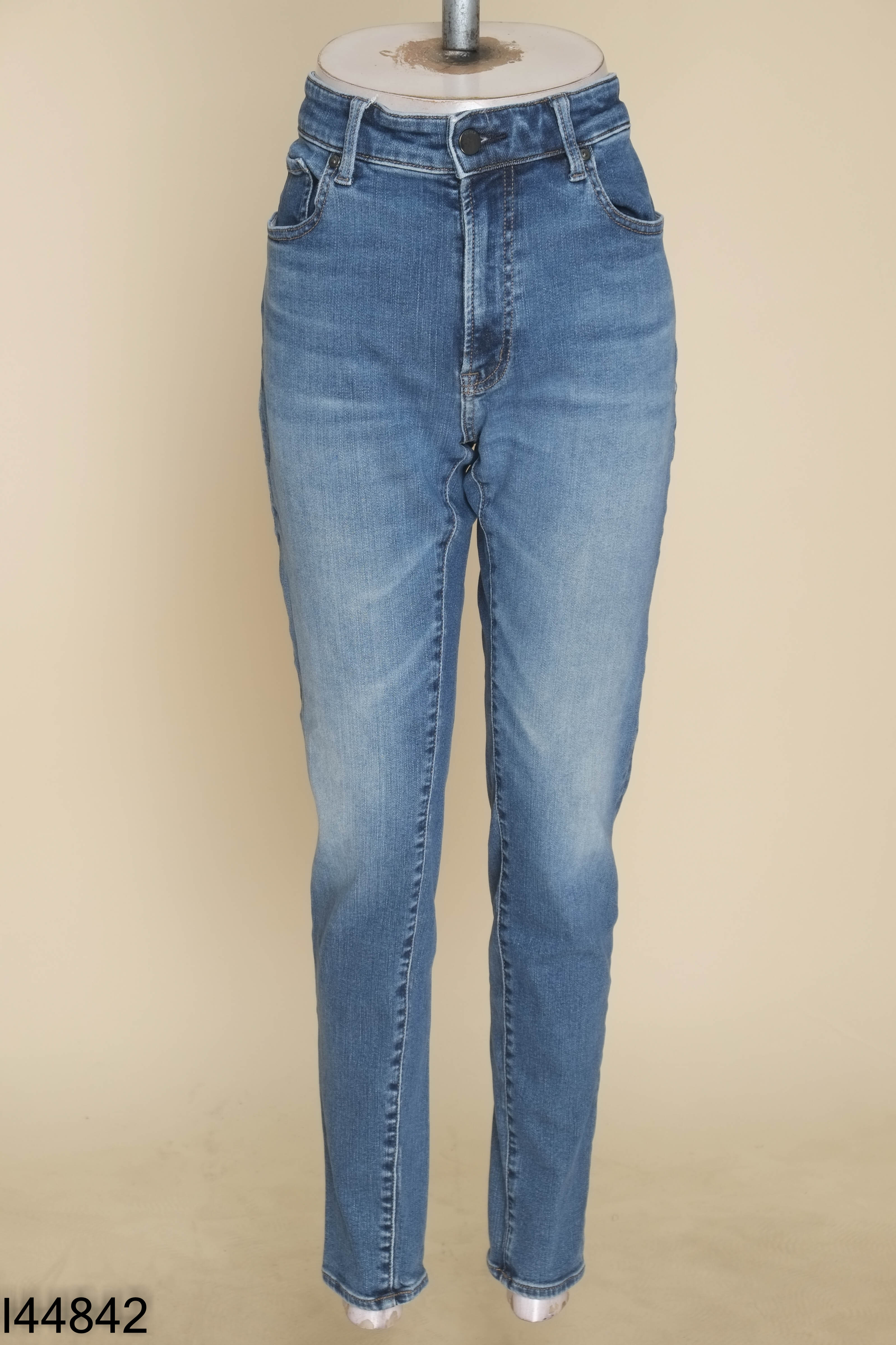 Quần UNIQLO xanh ôm