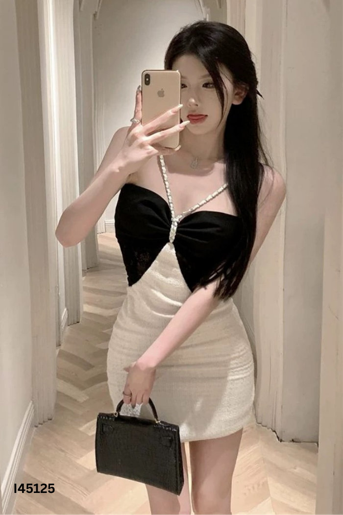 NEWTAG Váy hai dây dạ be phối đen