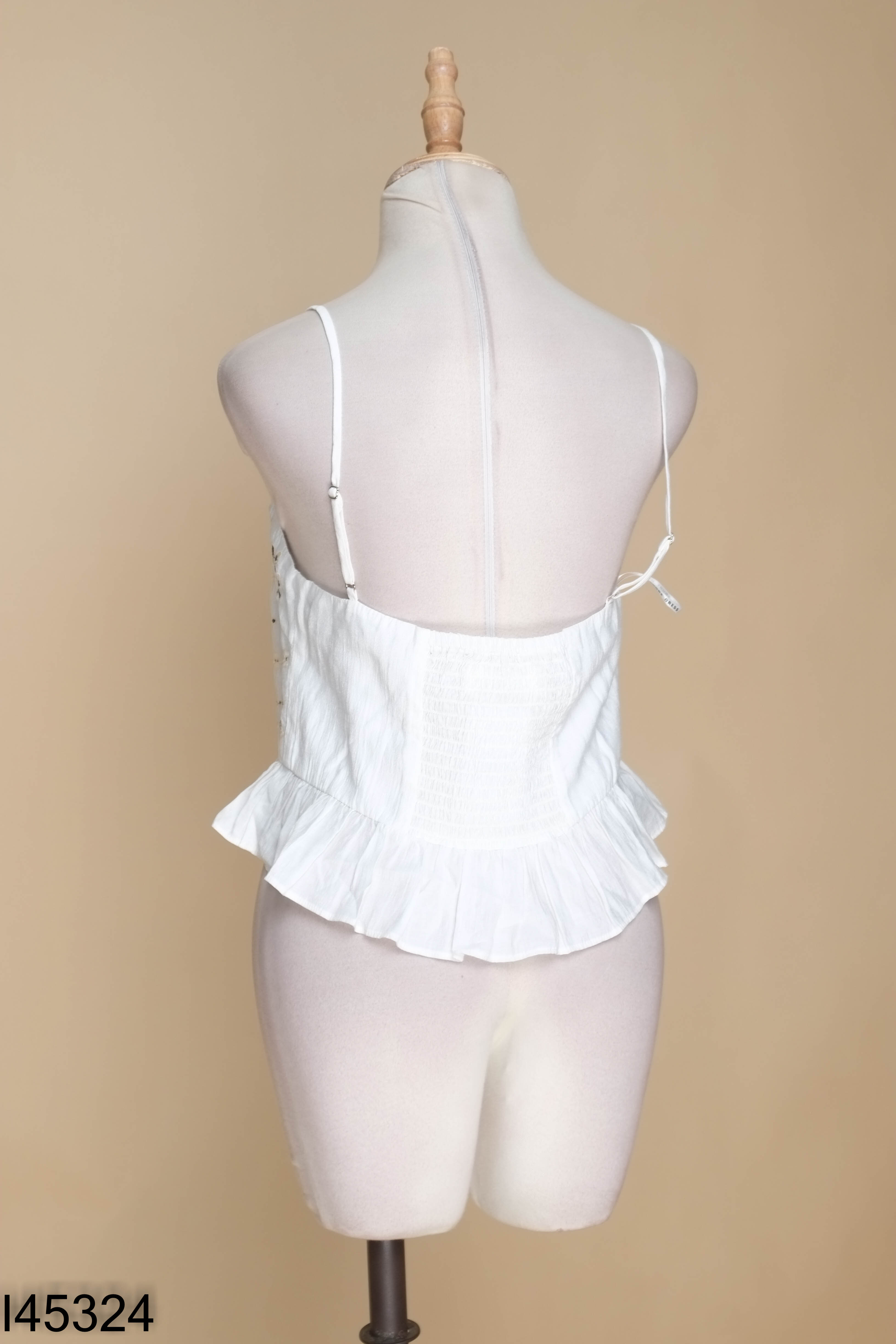Áo ADORE DRESS trắng thêu hoa
