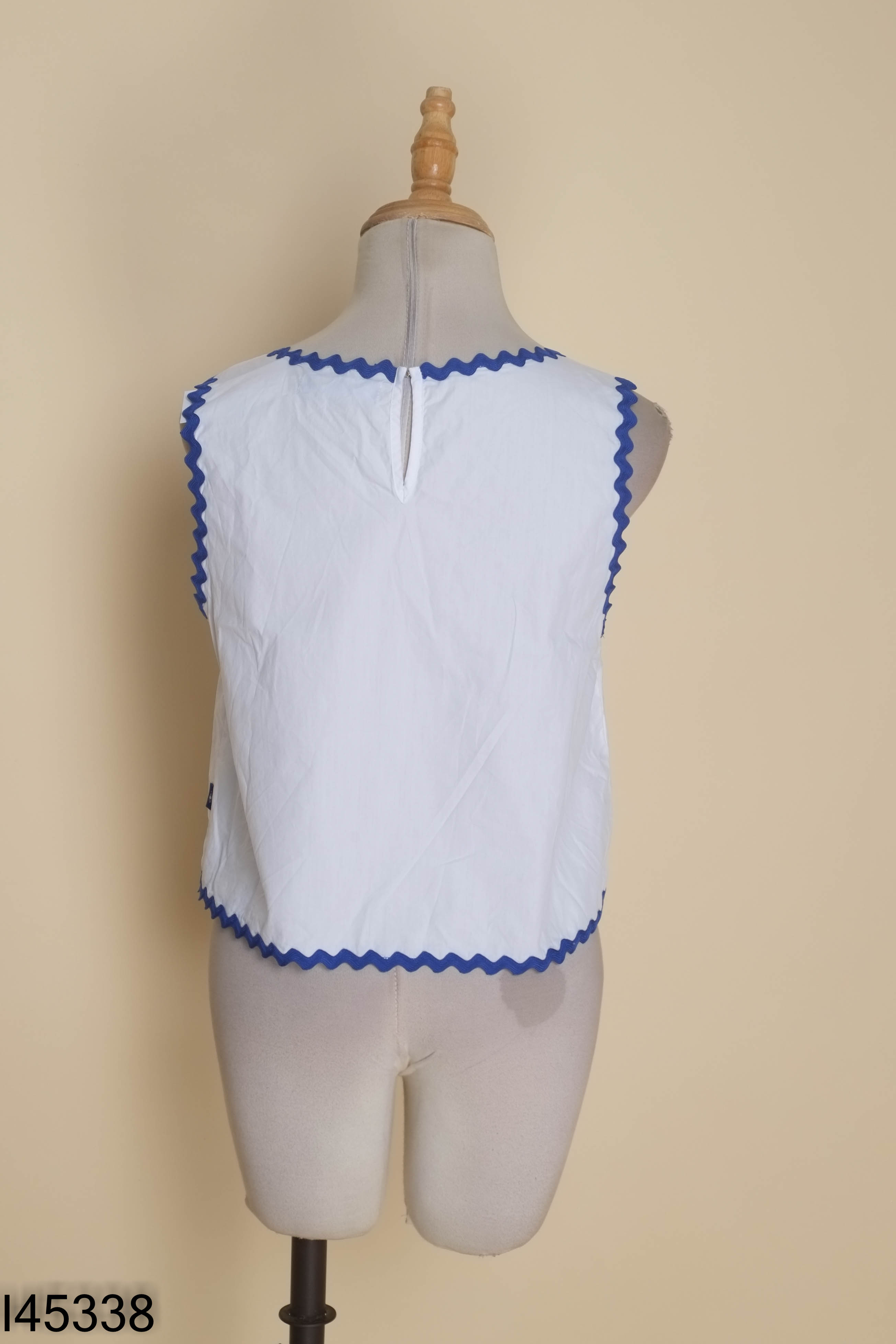 Áo THE BLUE T-SHIRT trắng viền xah