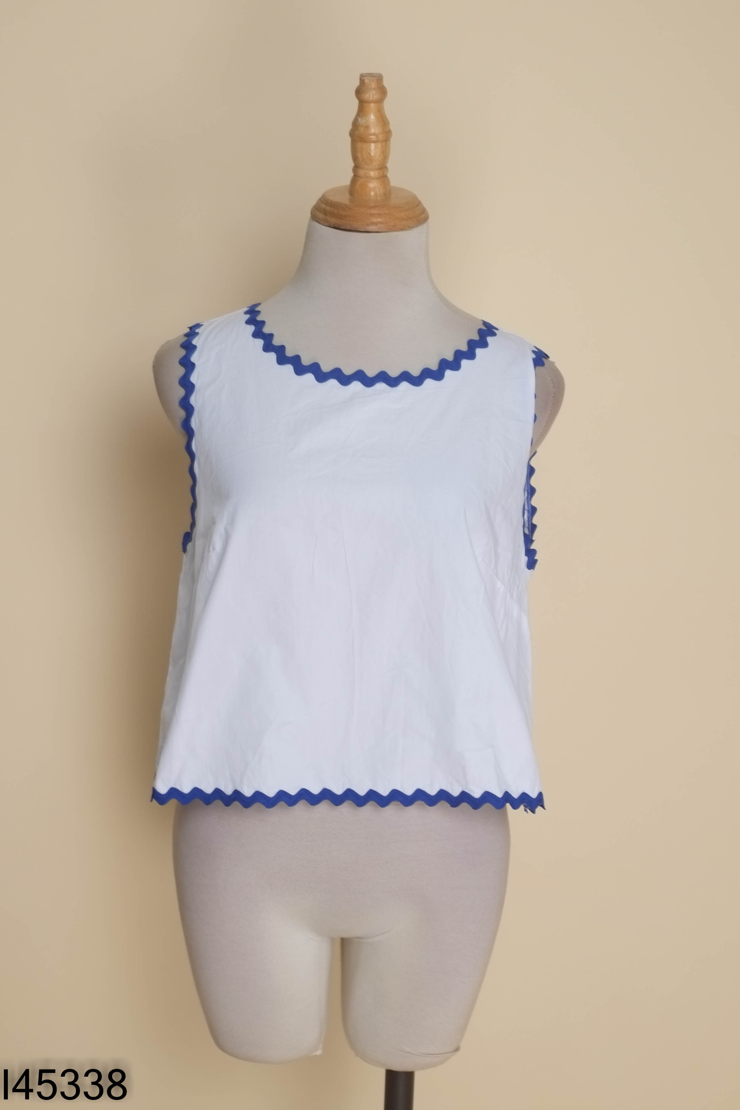 Áo THE BLUE T-SHIRT trắng viền xah