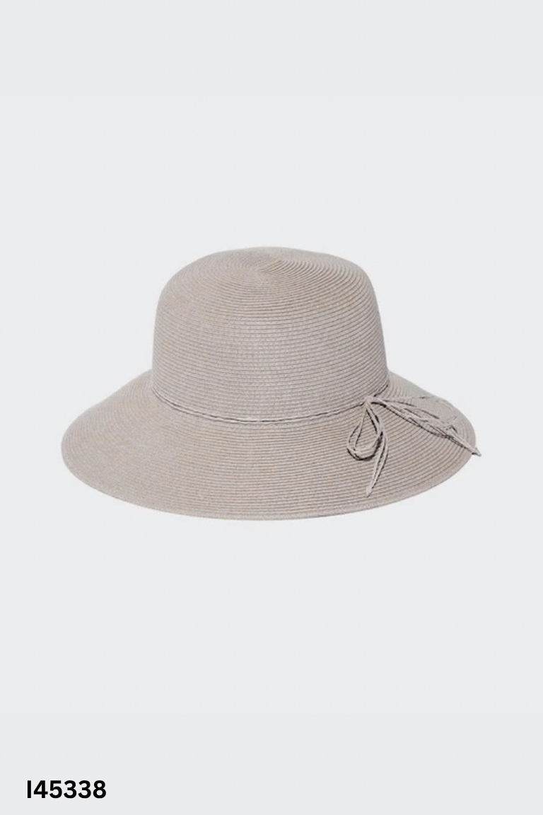 Mũ cói UNIQLO kem
