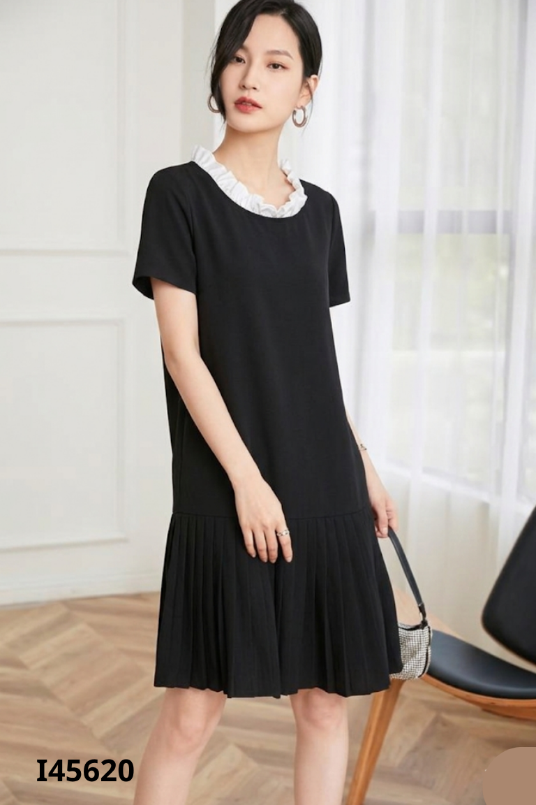 Váy NH CLOTHING đen suông