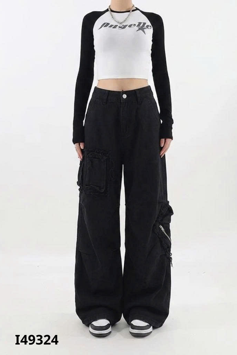 Quần jeans đen túi hộp