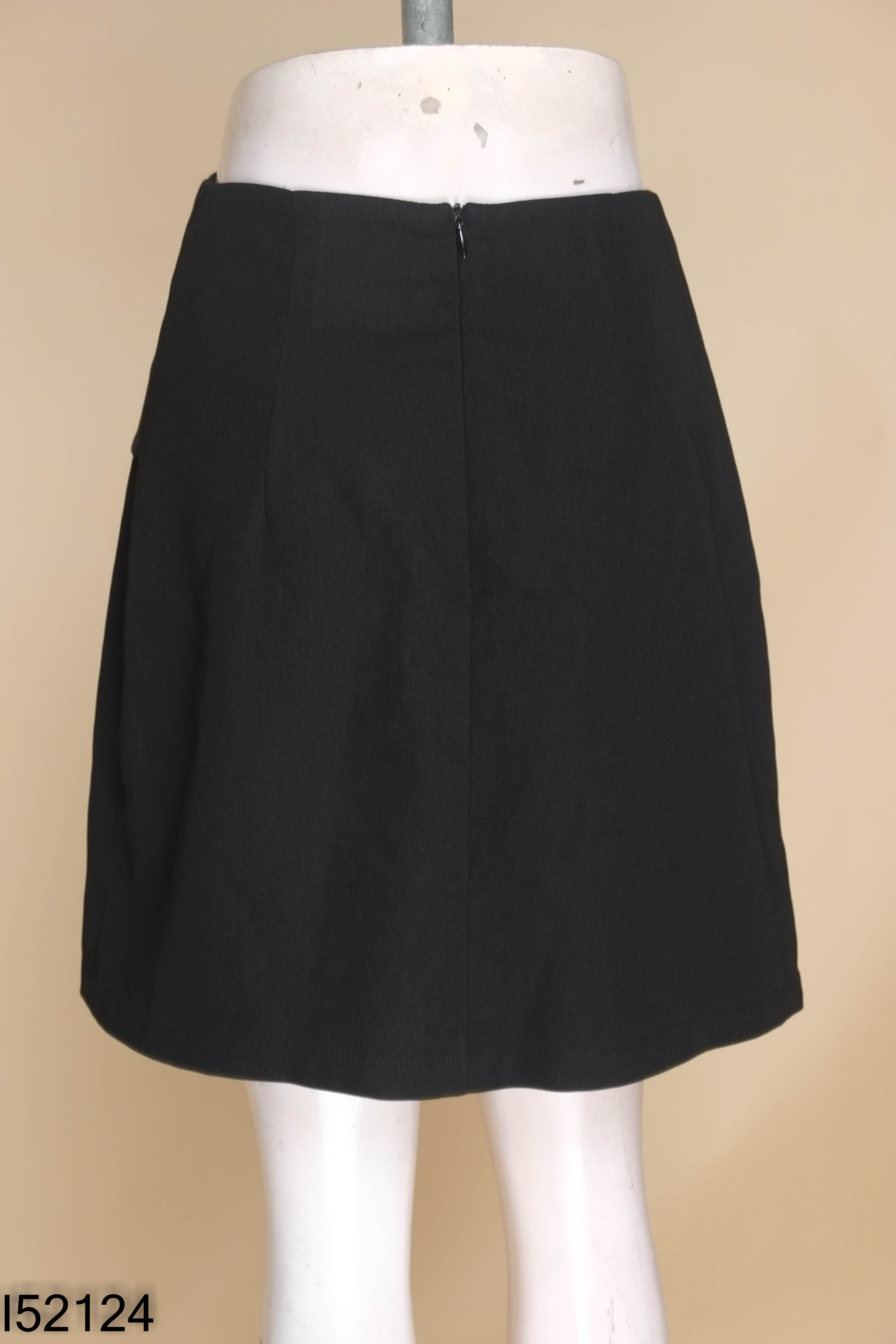 Chân váy ADORE DRESS đen cúc bạc