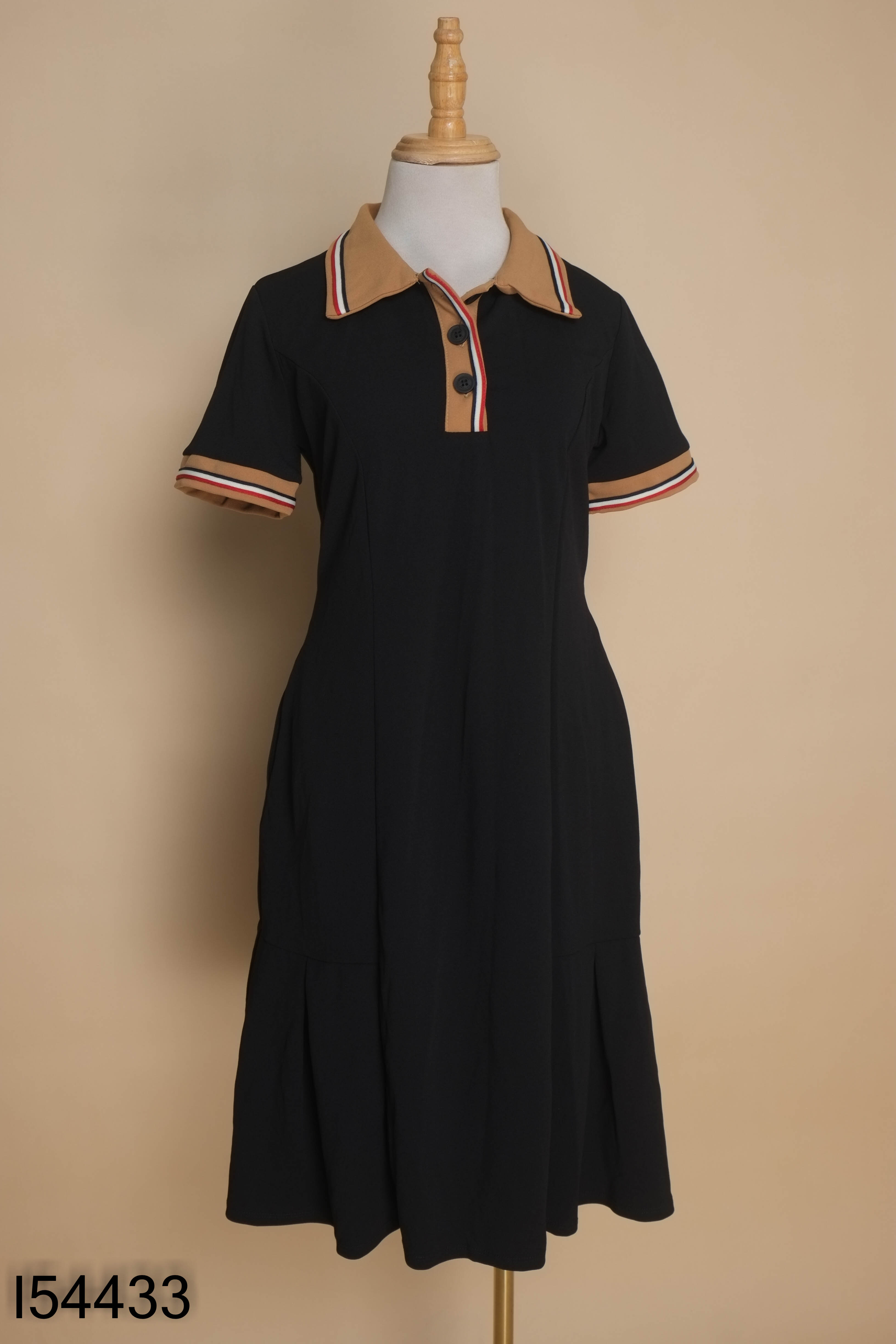 Váy TOMMY HILFIGER đen cổ nâu
