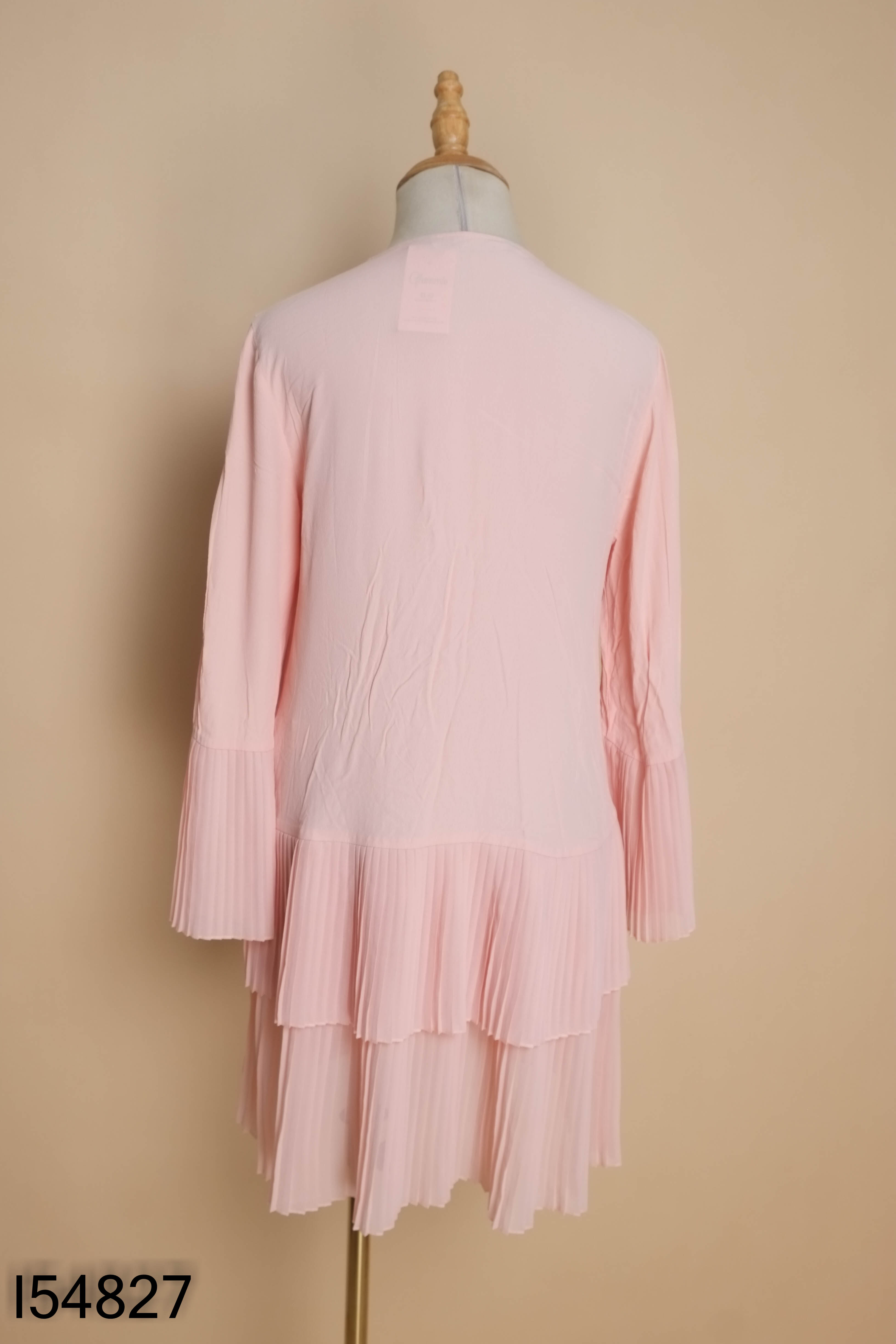 Váy ZARA hồng xếp ly