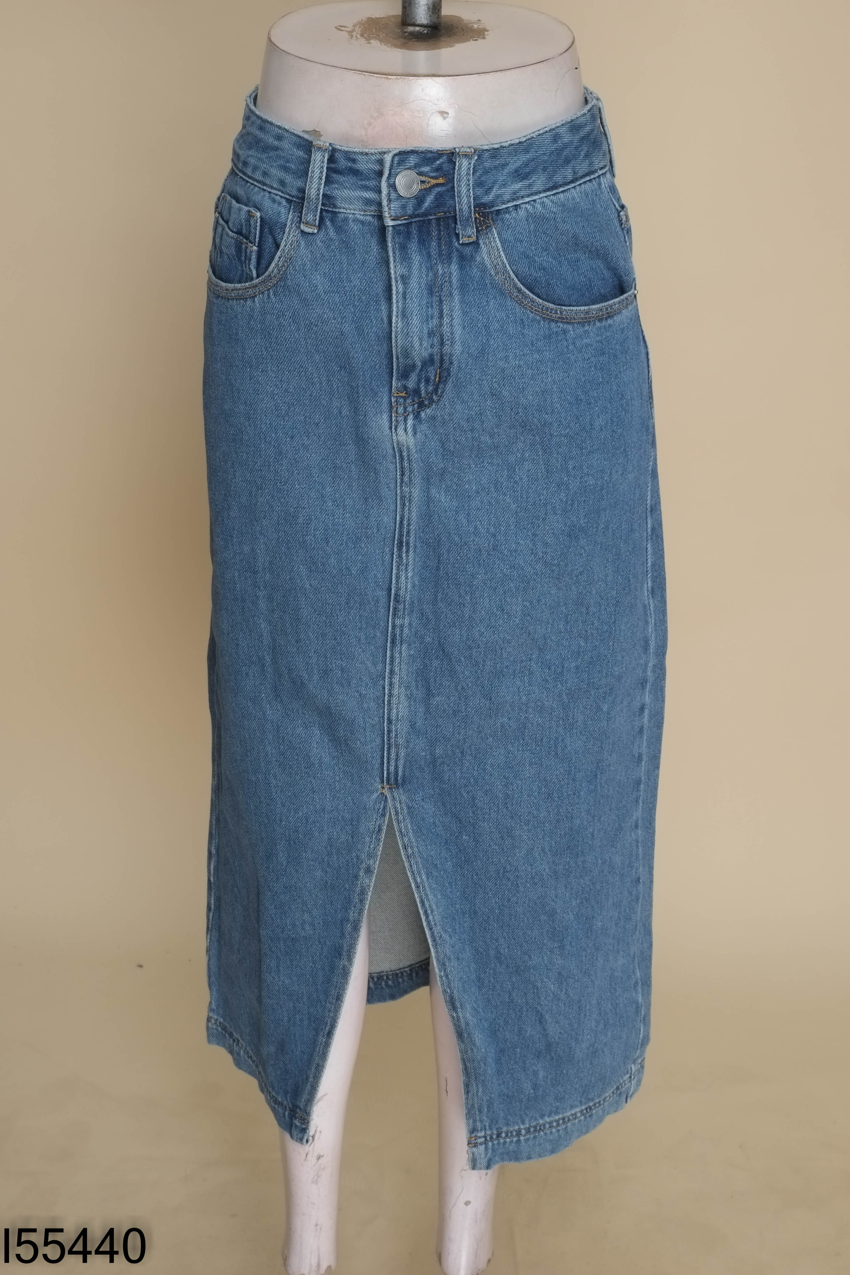 Chân váy jeans xanh xẻ