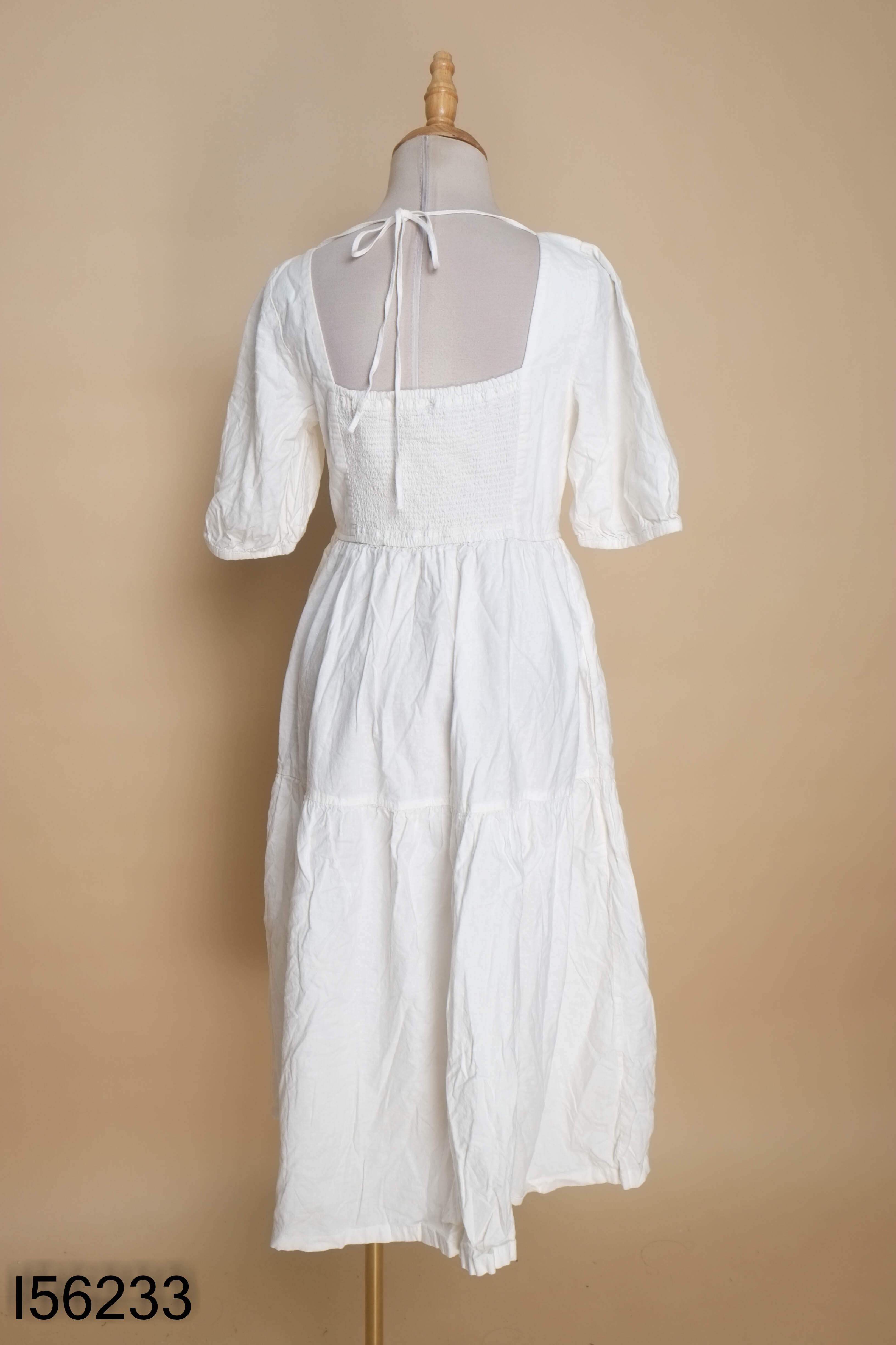 Váy babydoll be UNIQLO cổ vuông