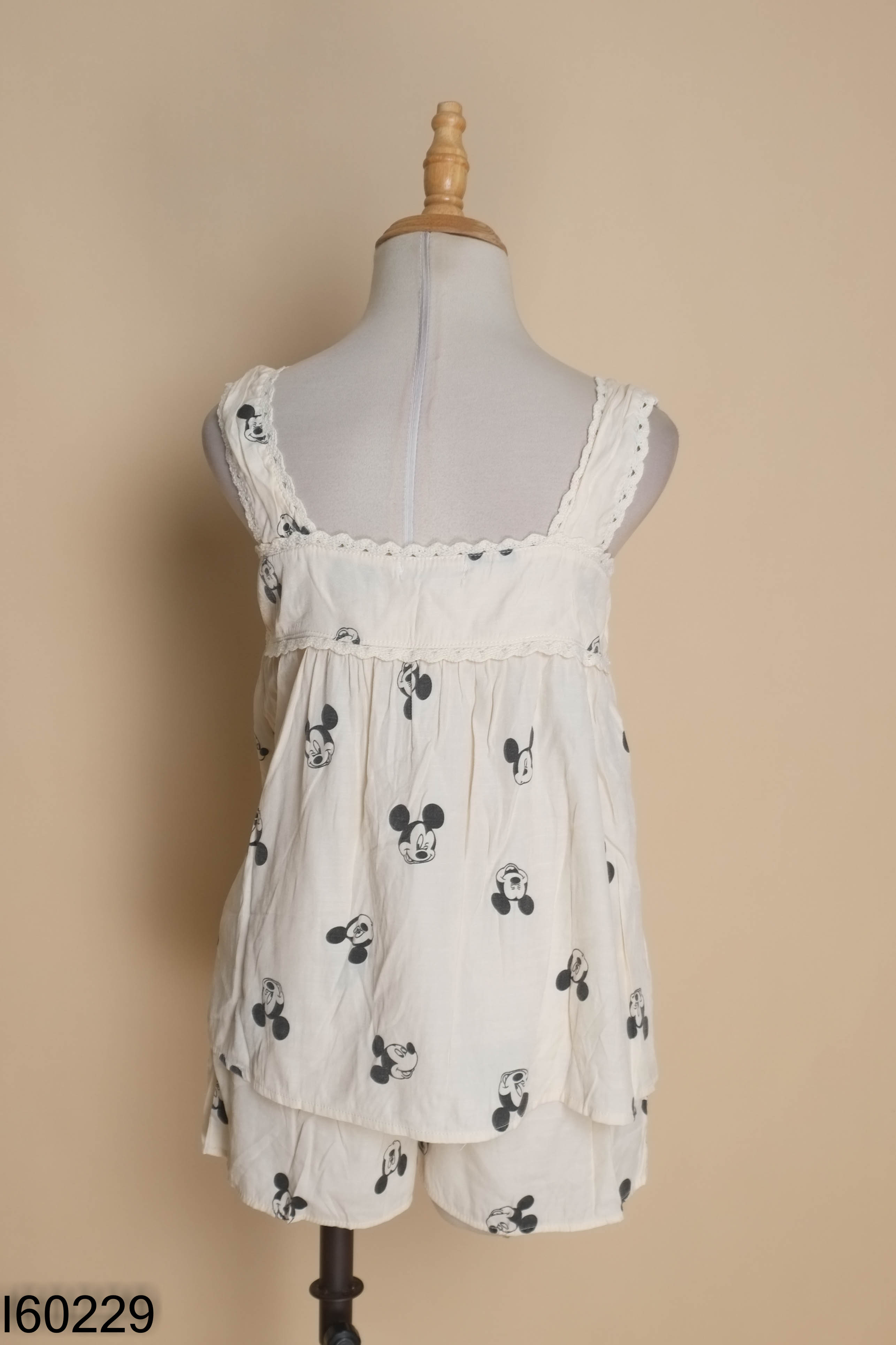 Set Áo + quần short be họa tiết mickey