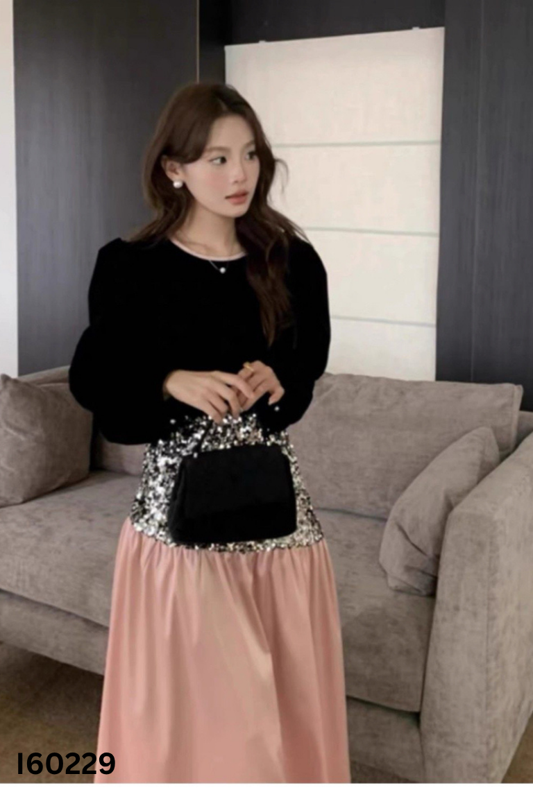 Váy nhung đen mix kim sa