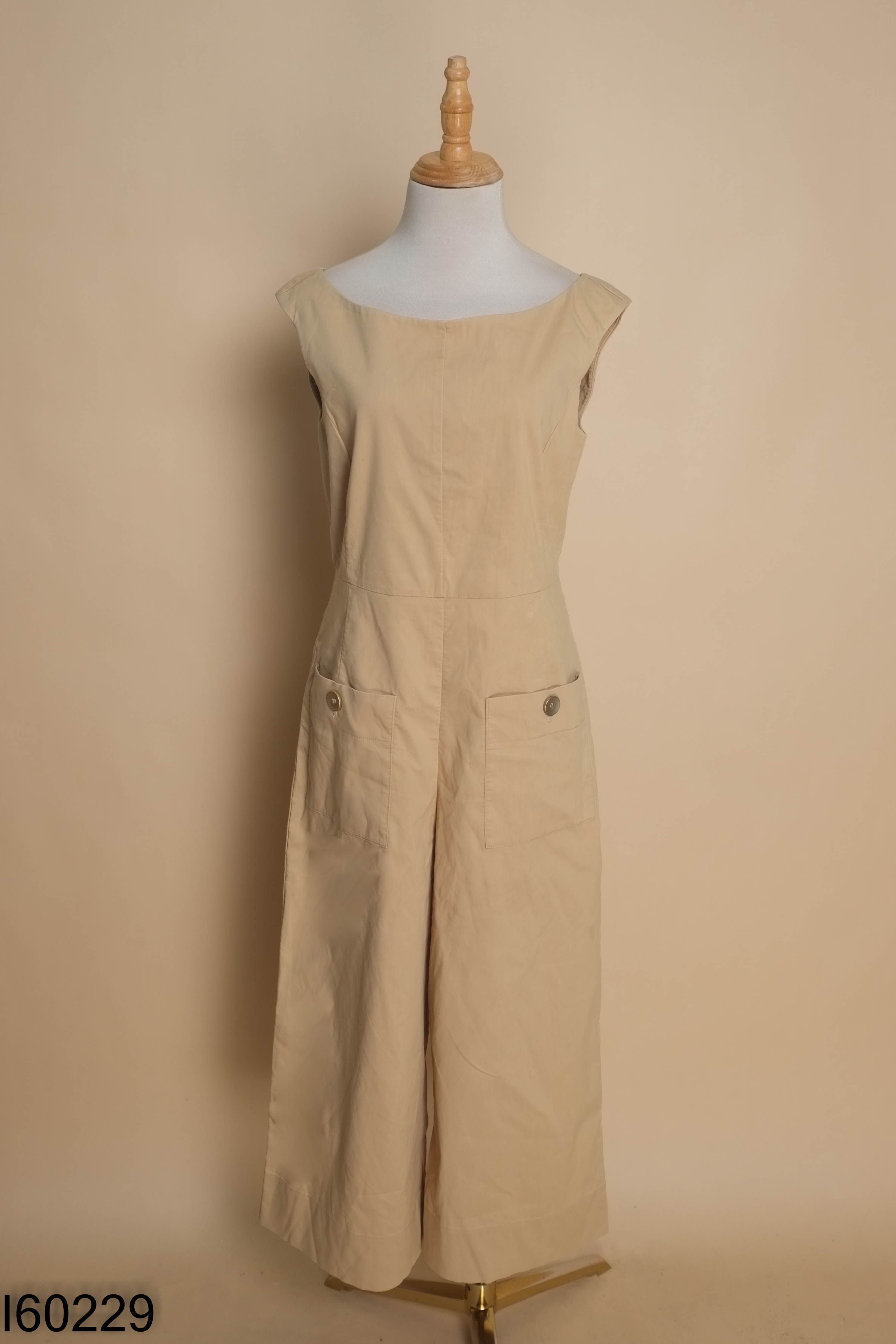 Jumpsuits sát nách thô be