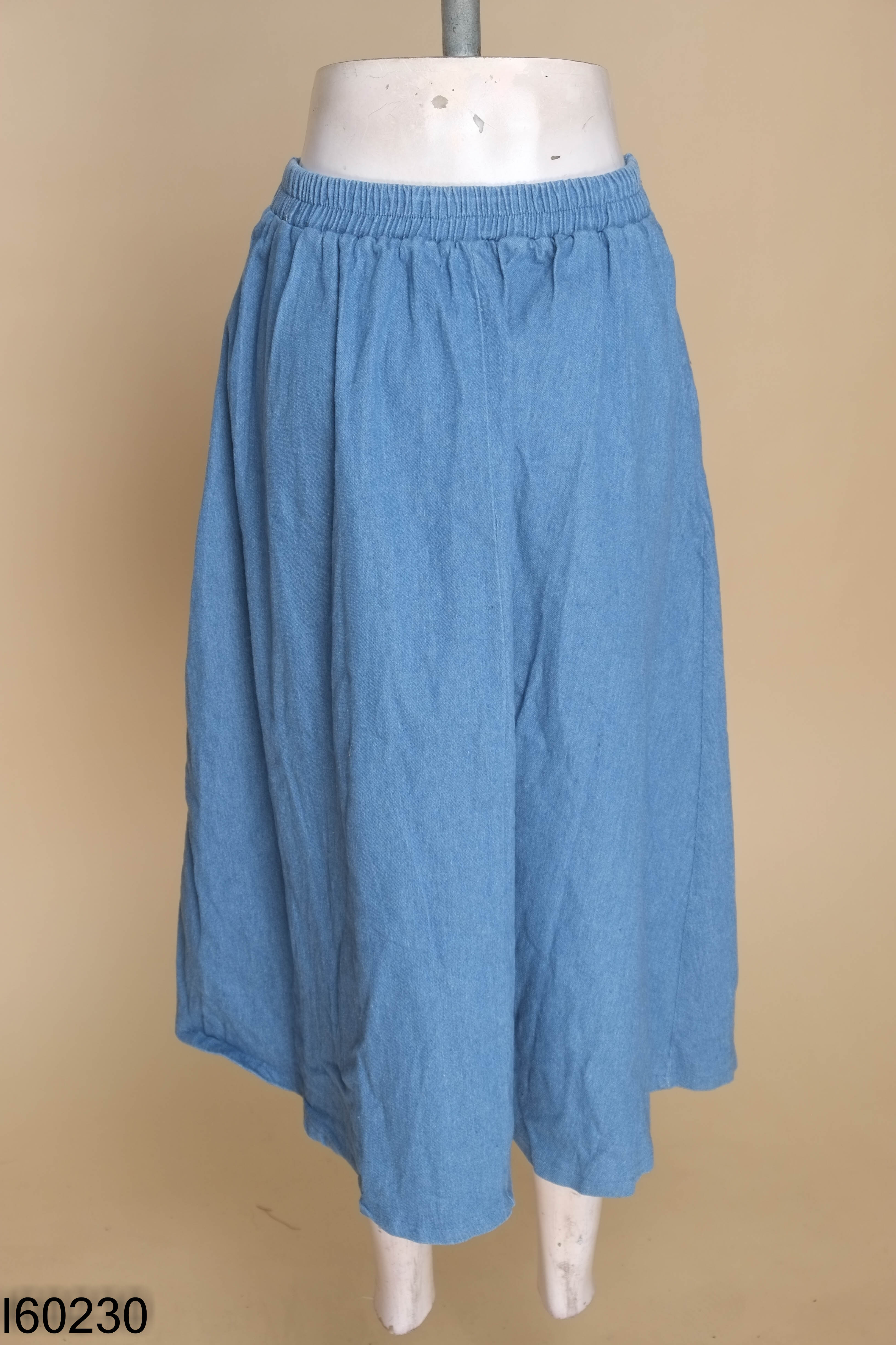 Chân váy jeans xanh