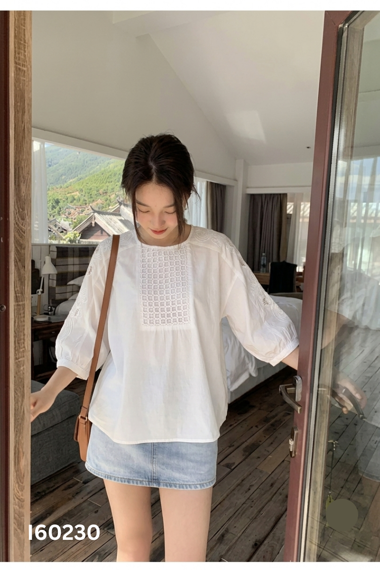 Áo PANTIO trắng thêu