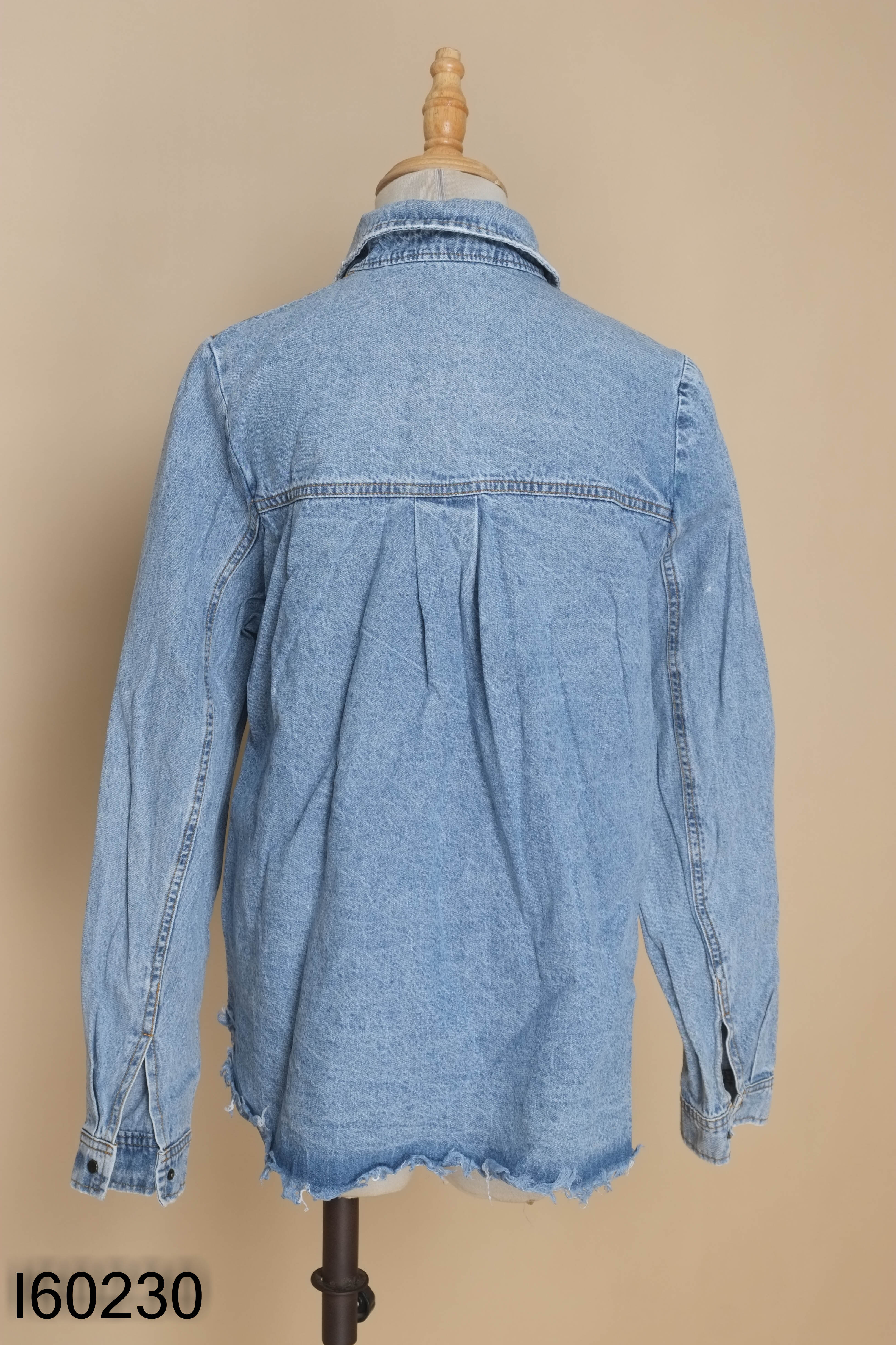 Áo sơ mi jeans xanh