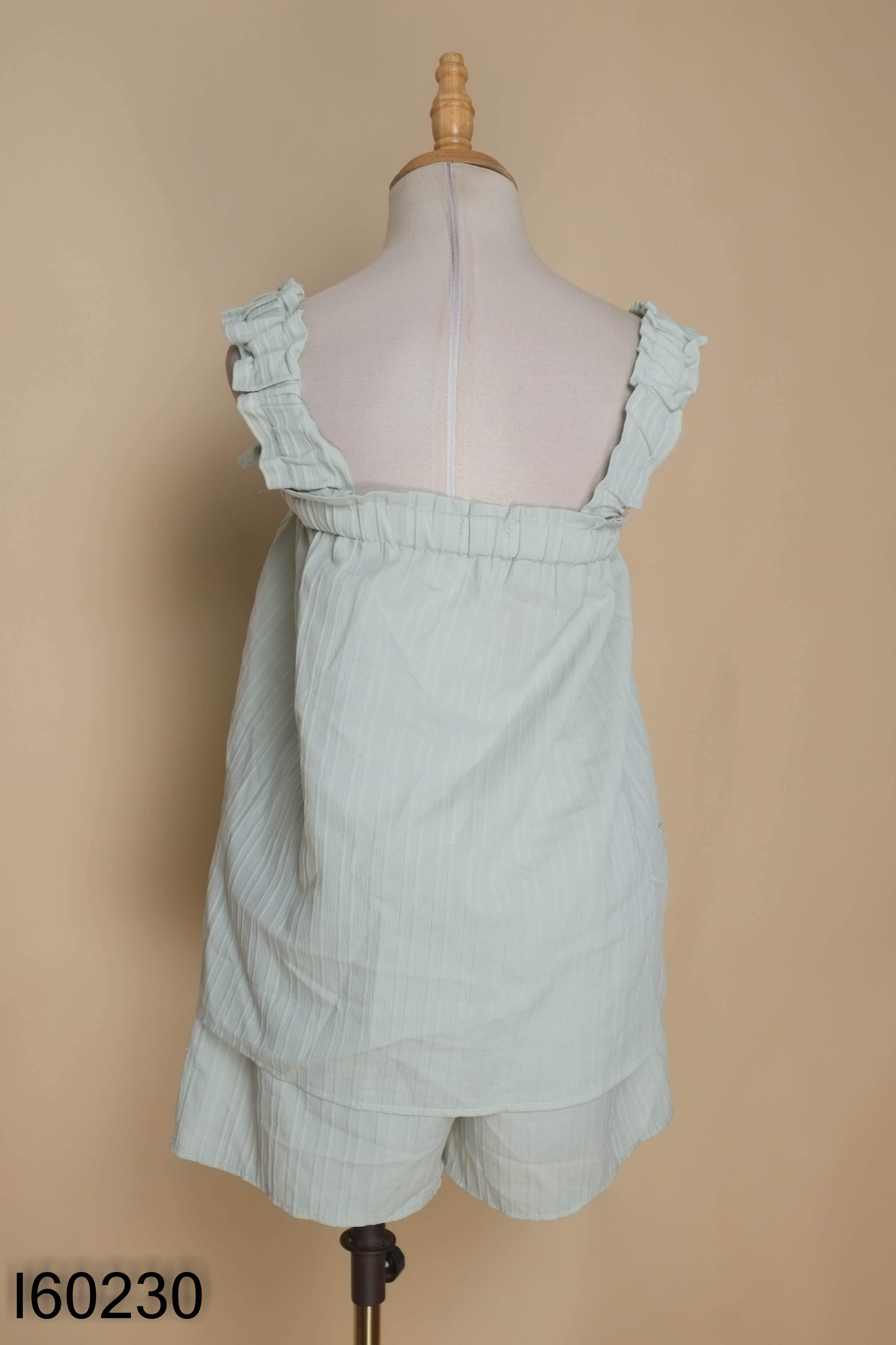 Set Áo hai dây xanh + quần shorts