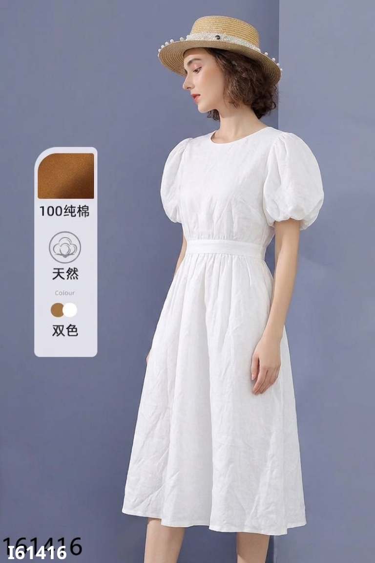 Váy trắng NẾP hở eo trơn