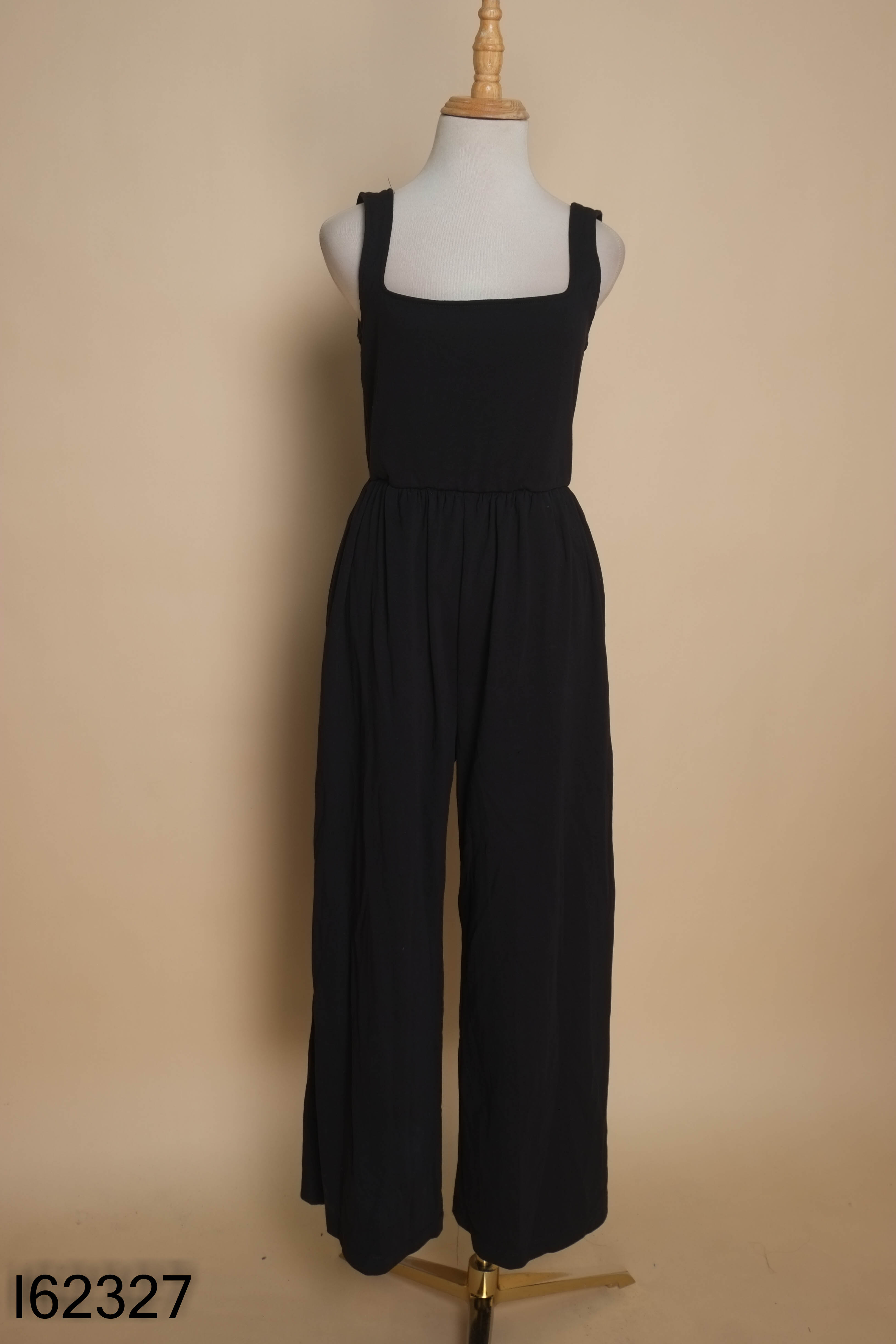 Jumpsuits VALEN BASIC đen sát nách