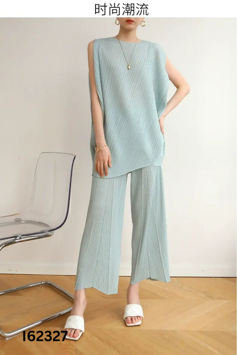 Set xanh ngọc xếp ly áo + quần dài
