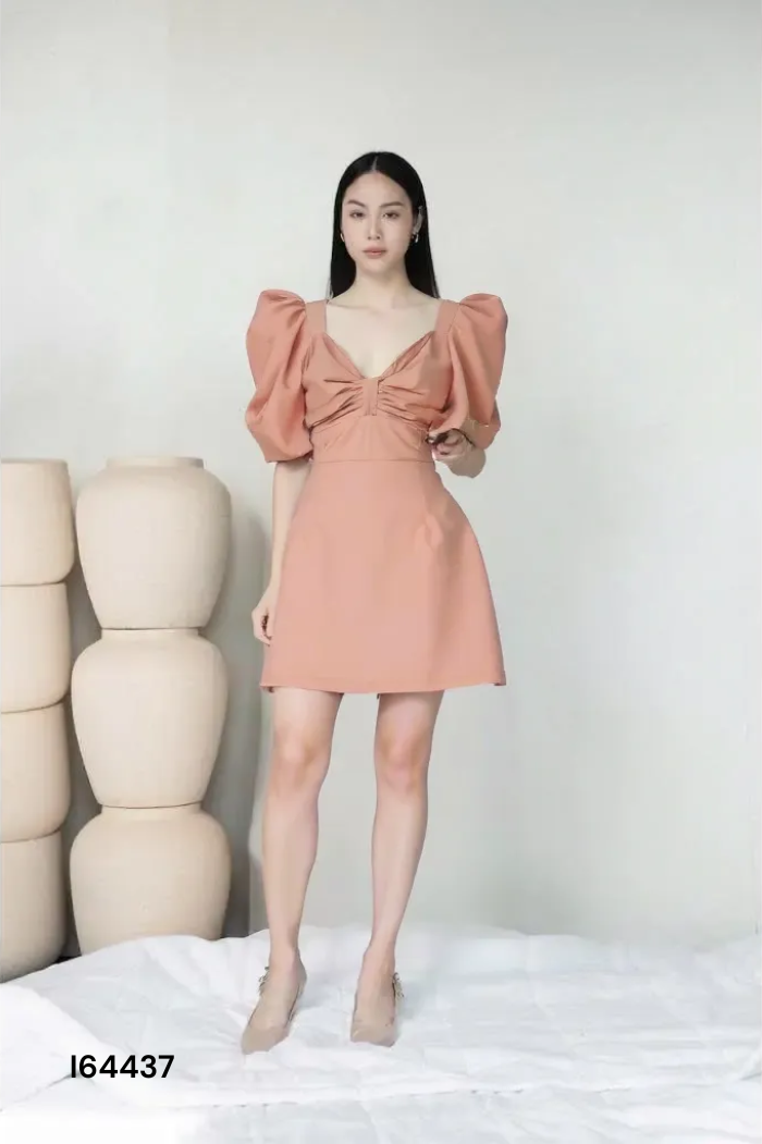Váy be dúm ngực buộc nơ đen