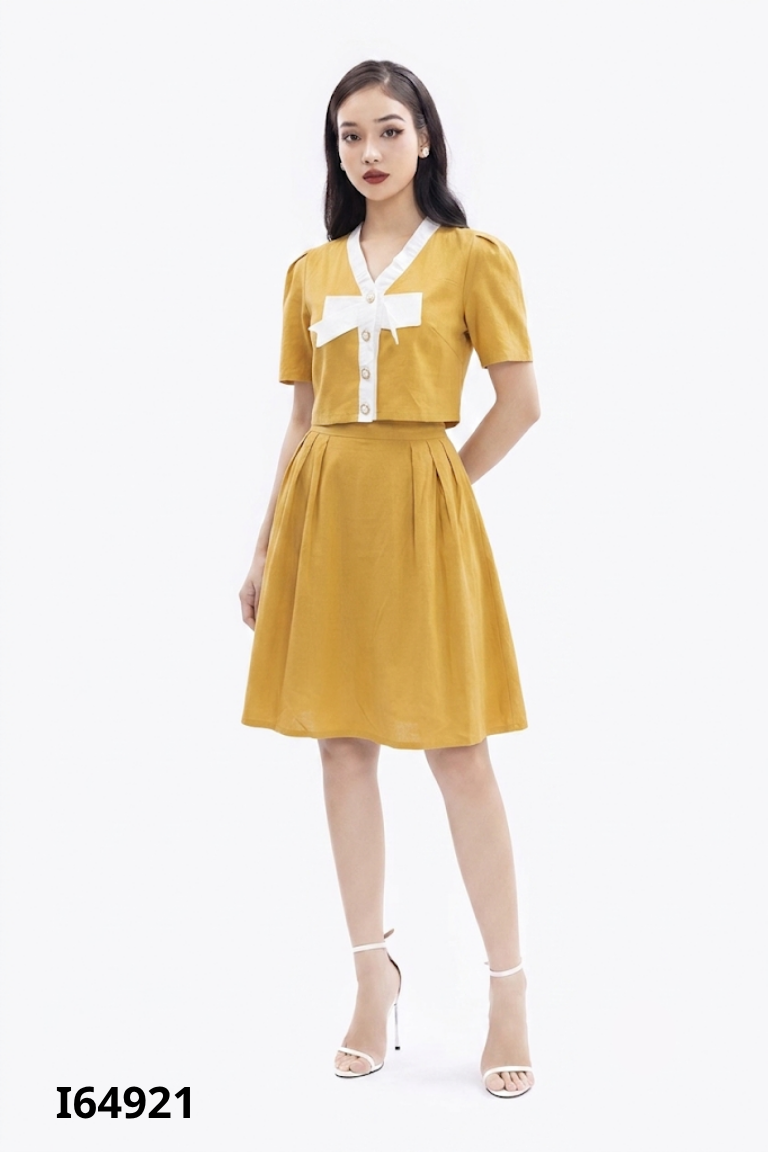 Set vàng TU TU STORE+váy dài
