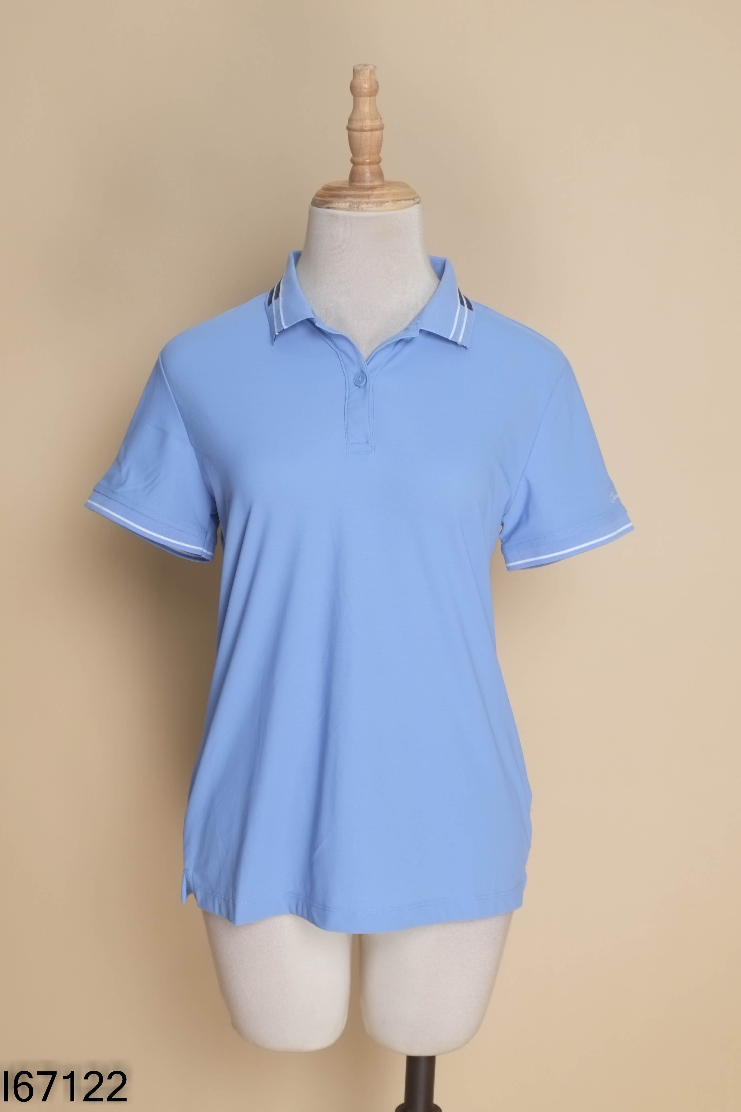 Áo polo xanh