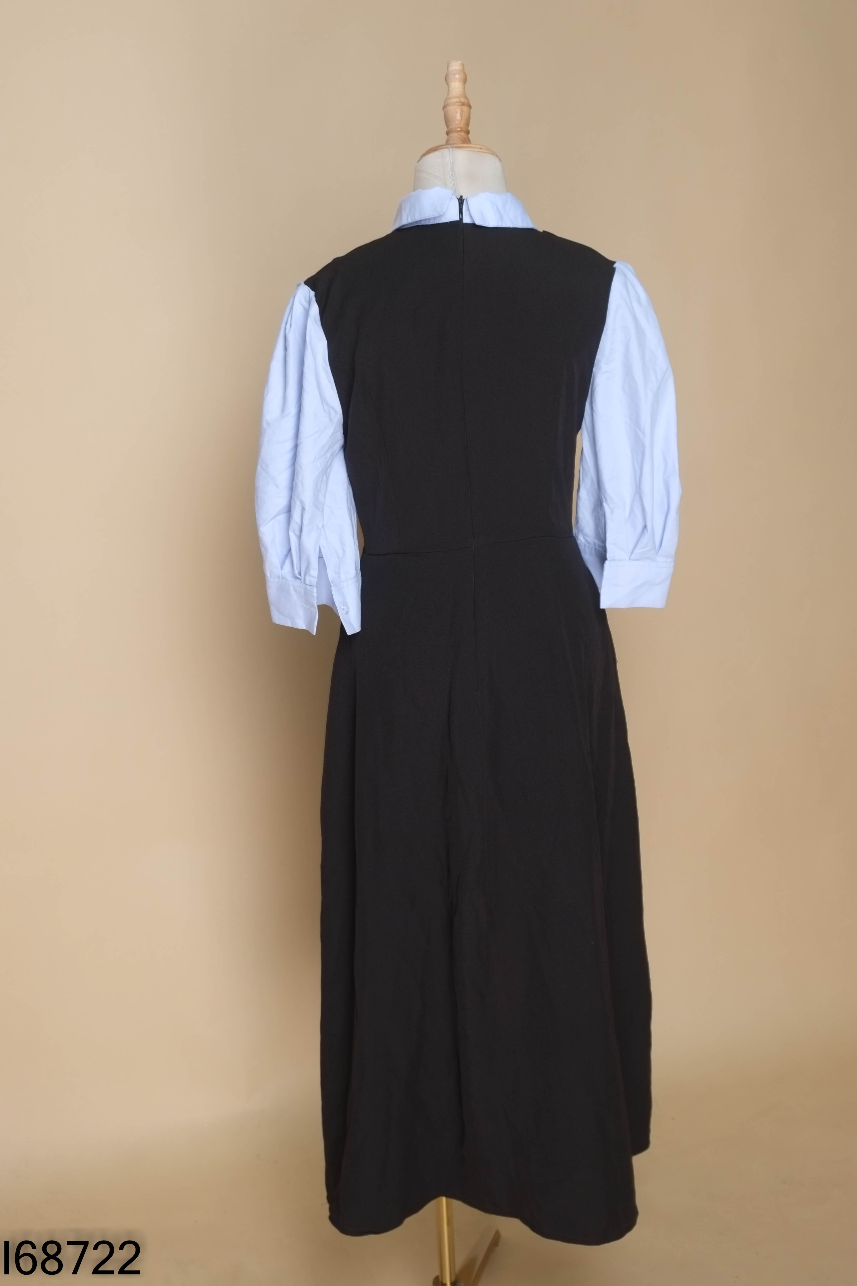 Váy đen MIO LADY phối cổ xanh