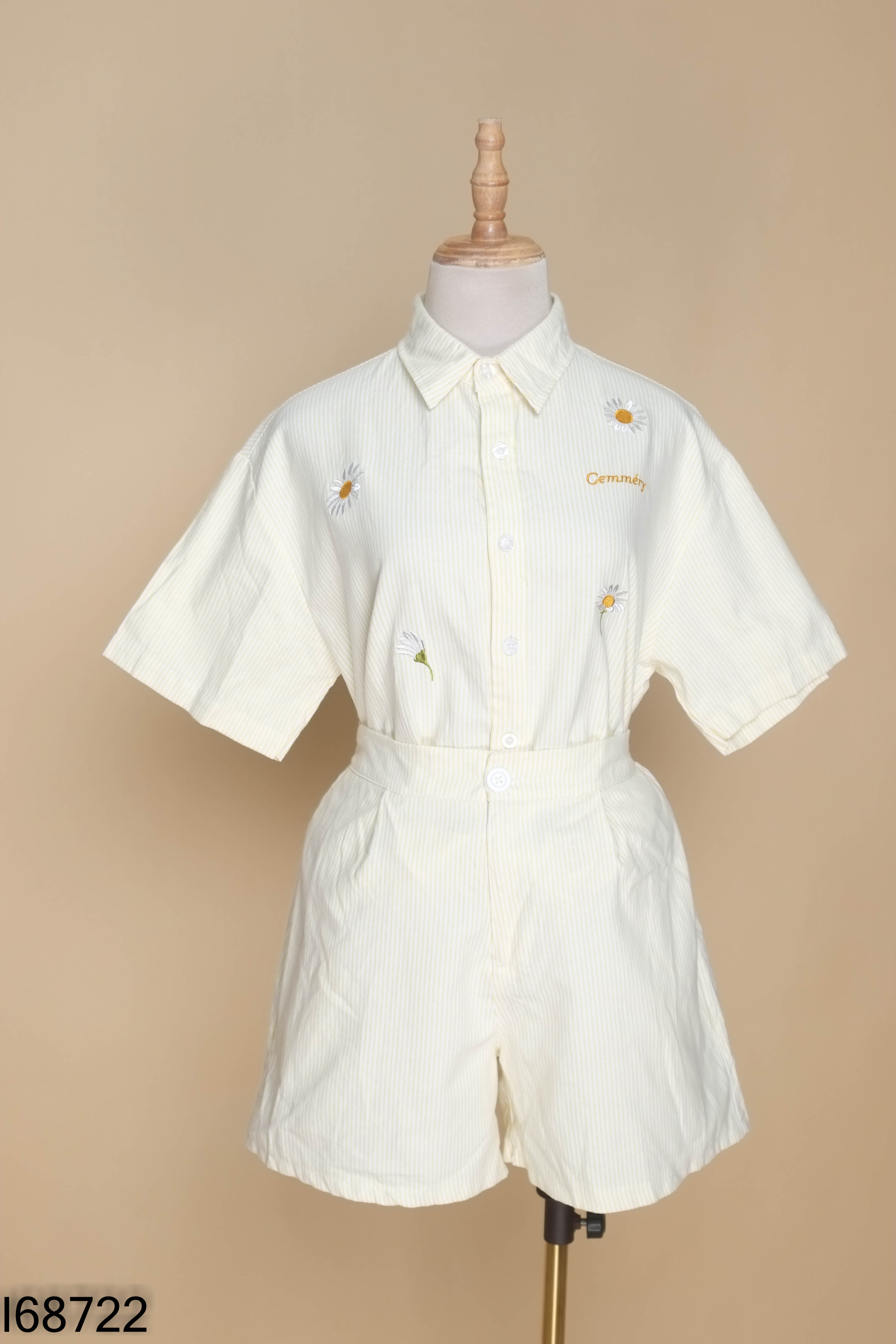 Set Áo vàng sọc CEMMERY thêu hoa +quần shorts