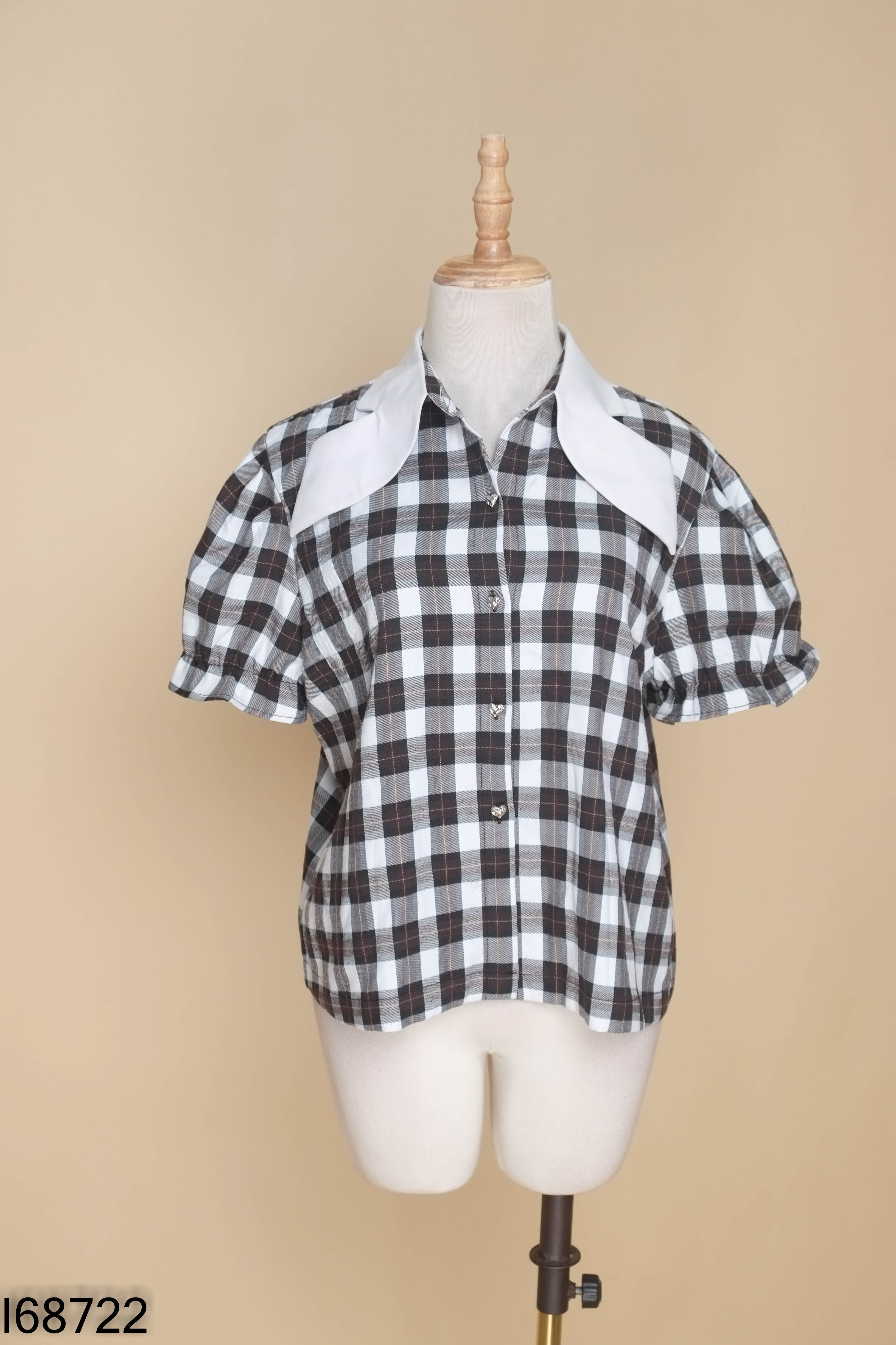 Áo đen caro OUTSET cổ sen