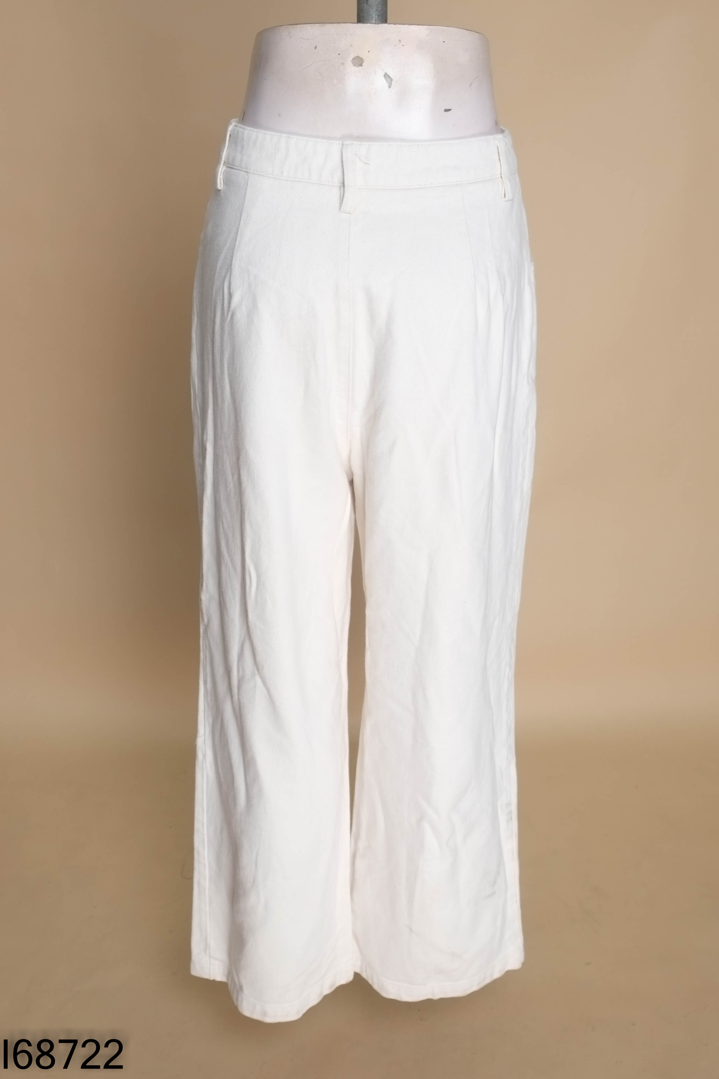 Quần jeans suông be trơn