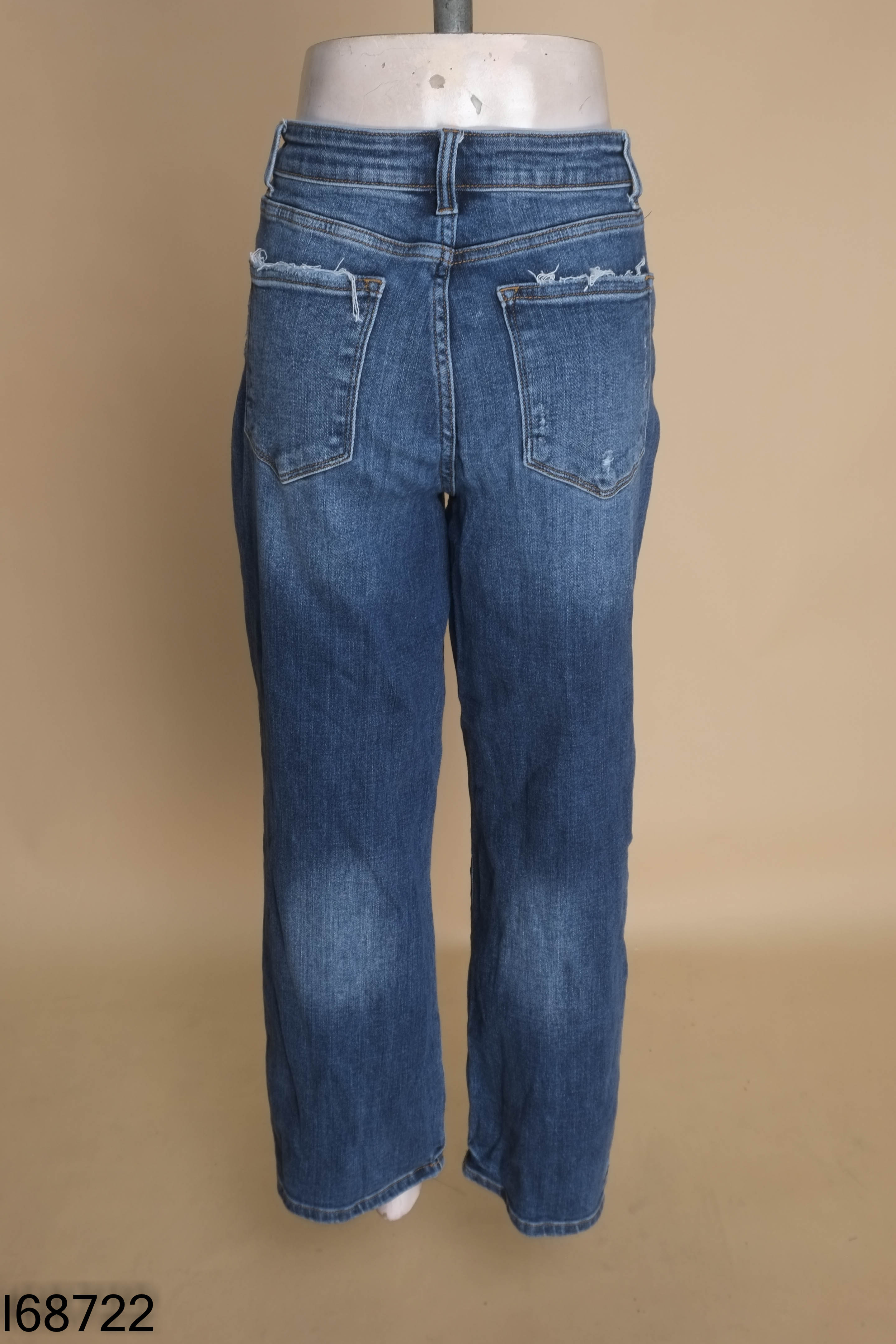 Quần jeans REDE xanh trơn