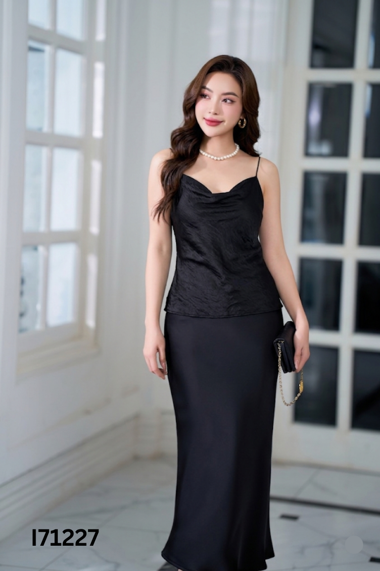 Áo TOCHIE hai dây đen
