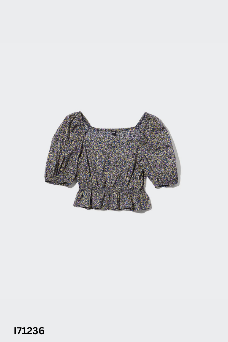 Áo UNIQLO trắng gân