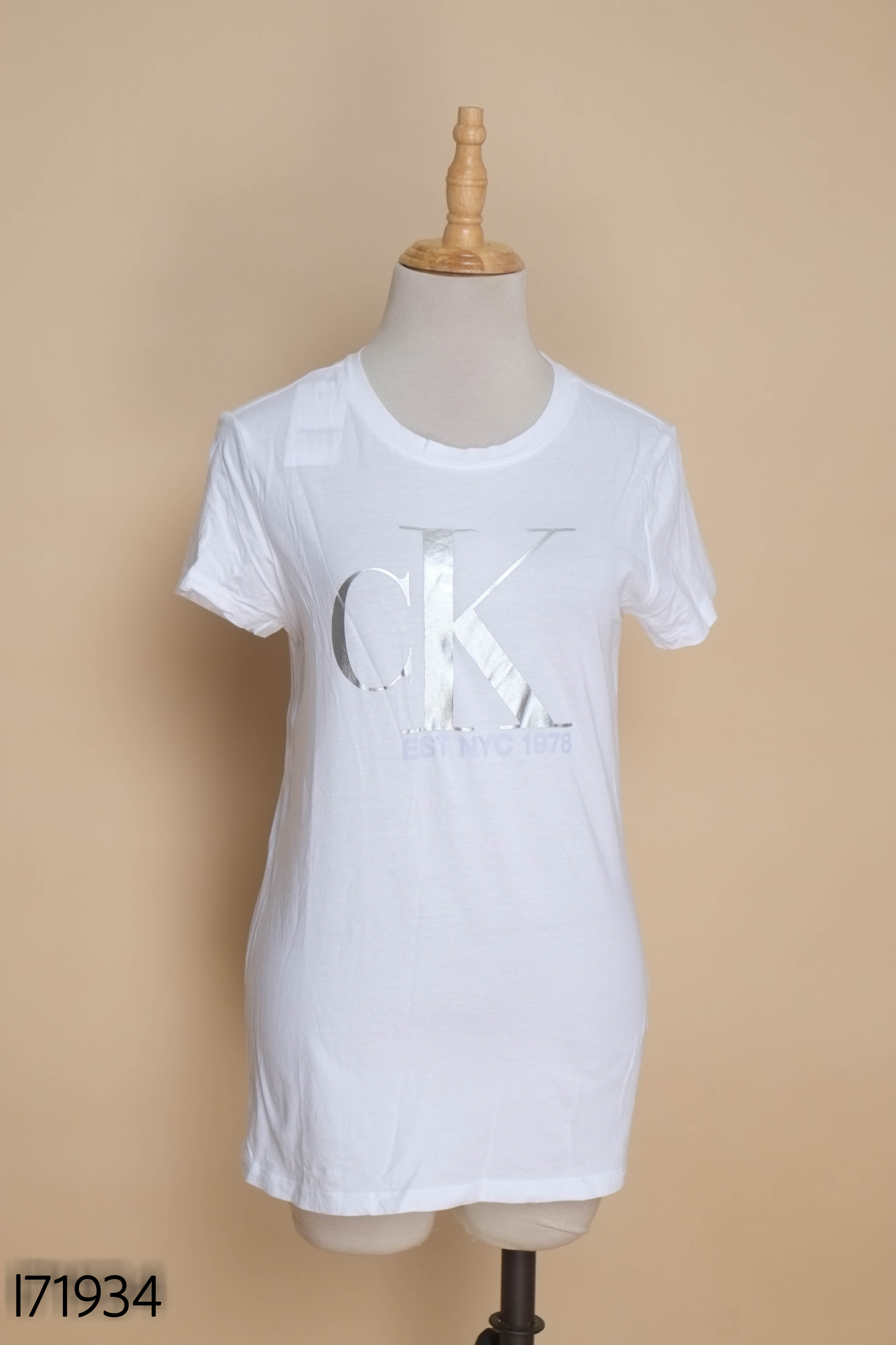 Áo trắng CALVIN KLEVIN in chữ