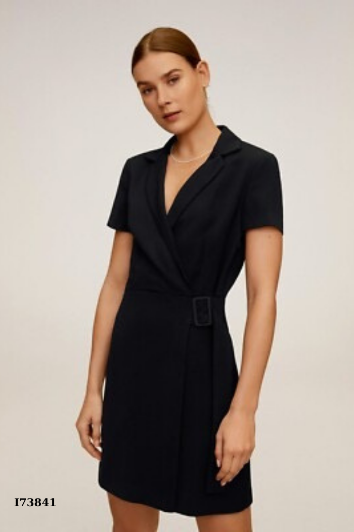 Váy MANGO đen cổ vest