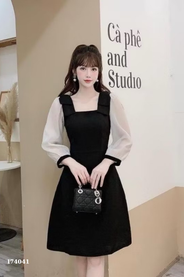 Váy đen phooia tay voan trắng