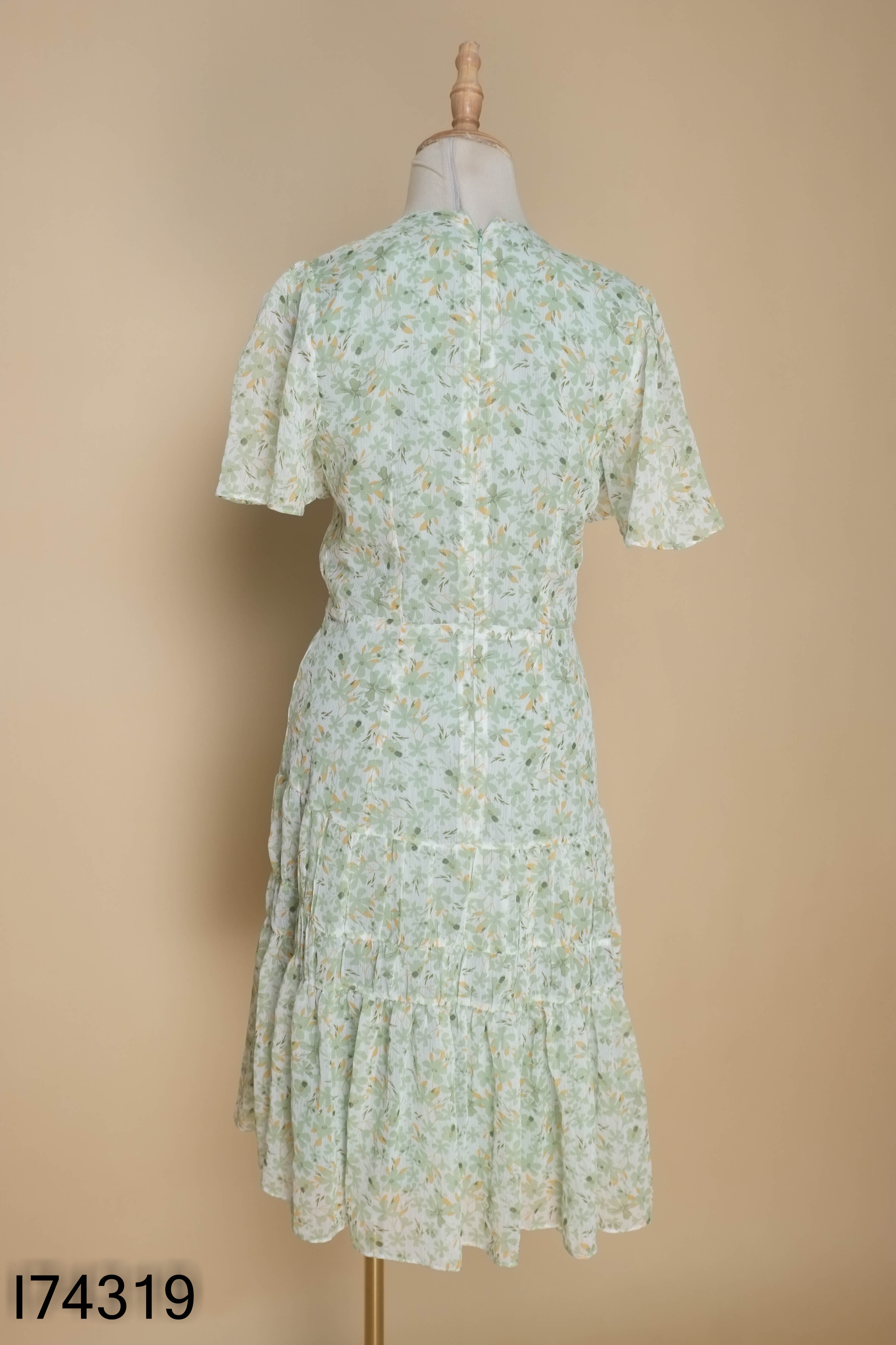 NEWTAG Váy xanh hoa OLV BOUTIQUE cổ V