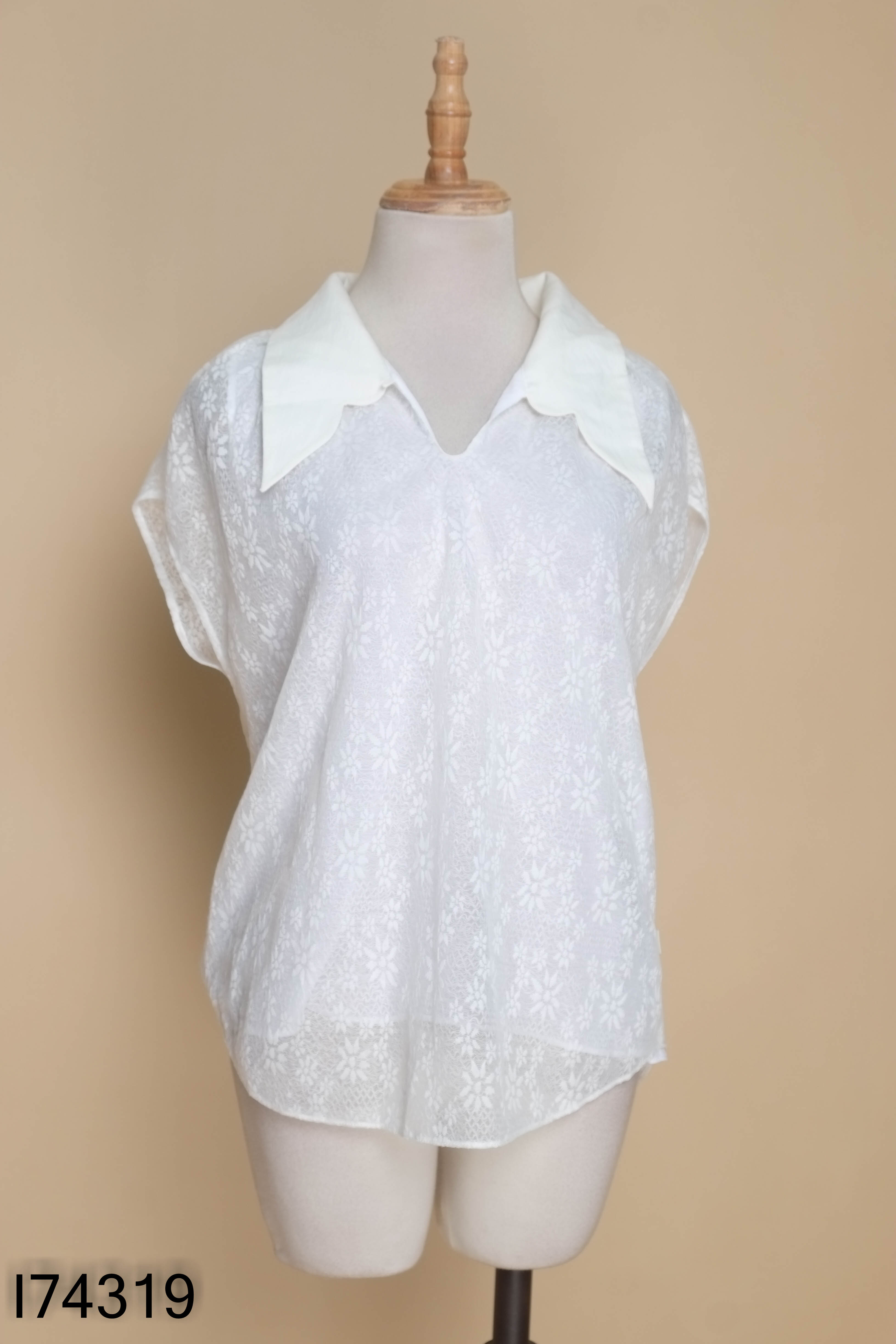 Áo ren trắng D.CHIC cổ sơ mi