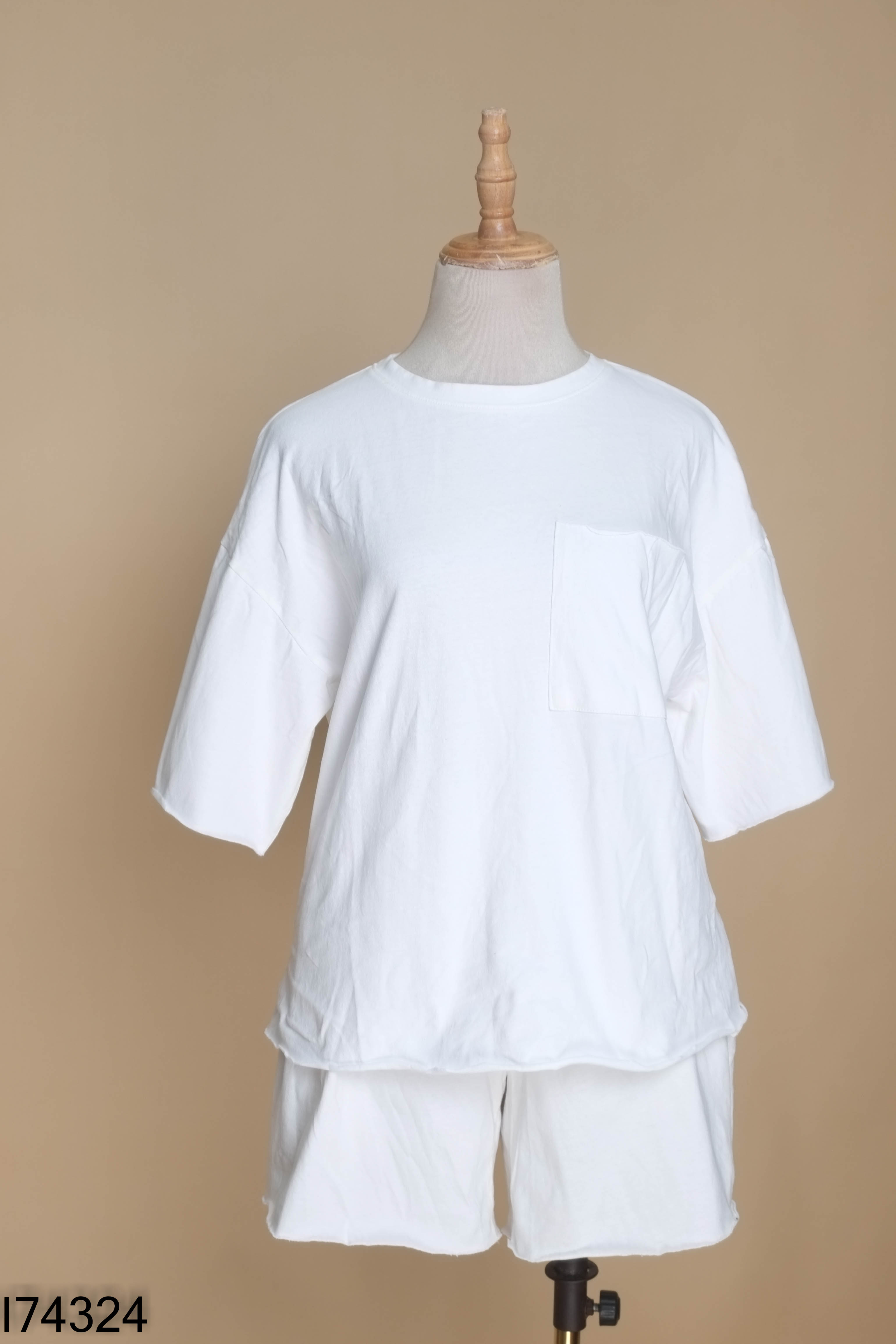 Set Áo trắng WEST trơn + quần shorts