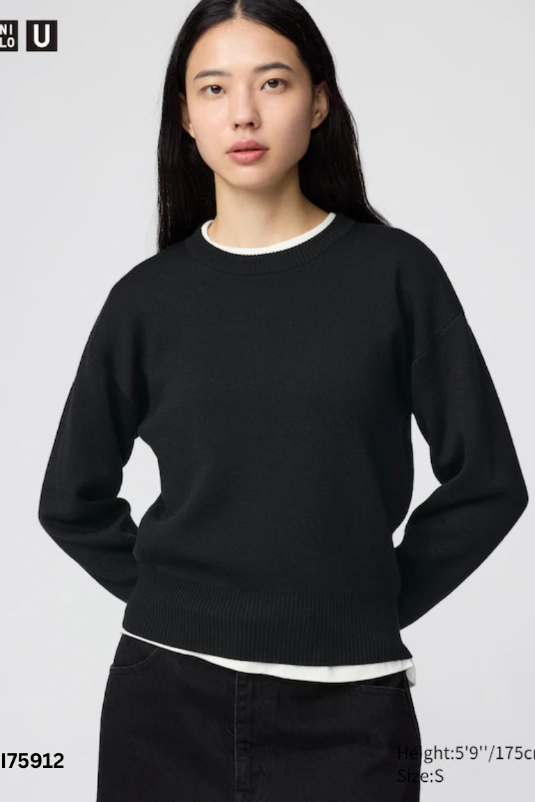 Áo len UNIQLO đen trơn
