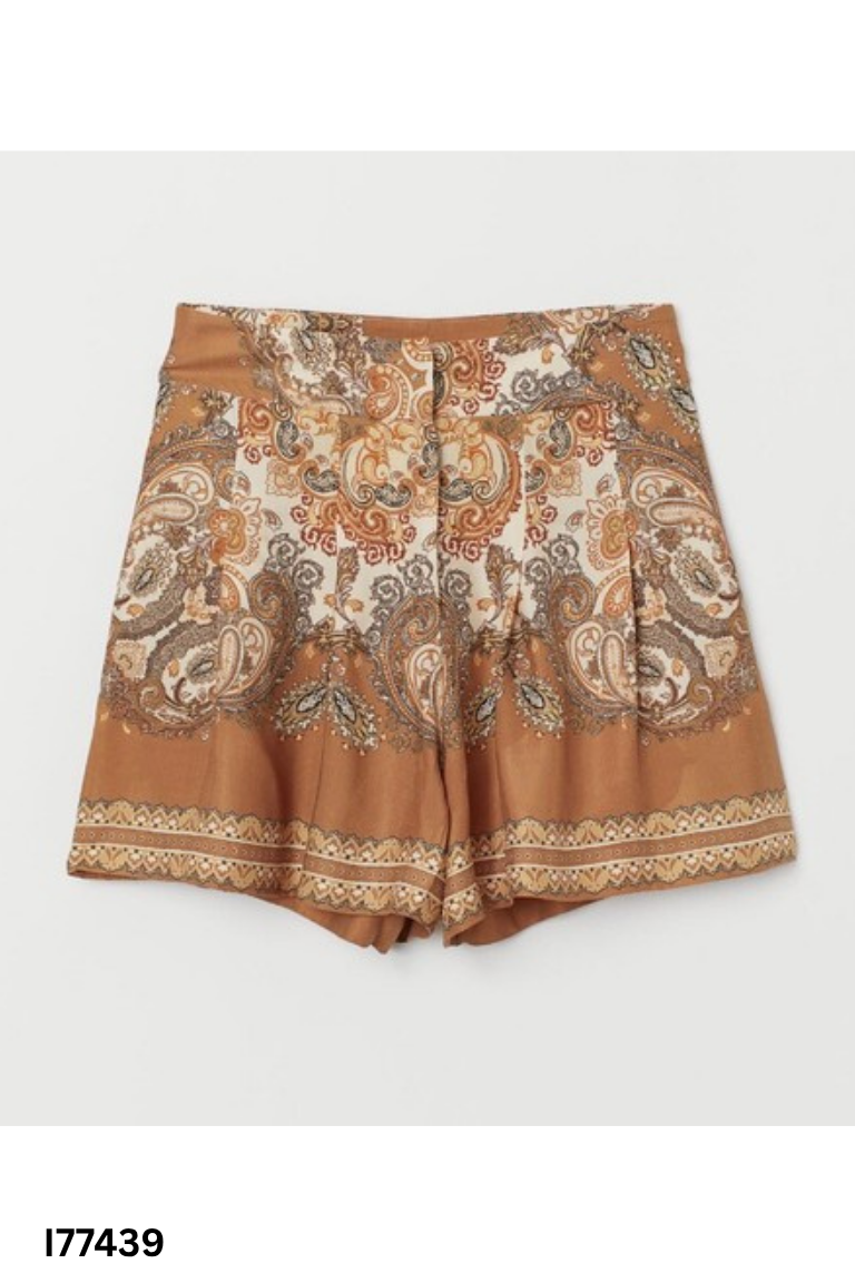 Quần short HM nâu họa tiết