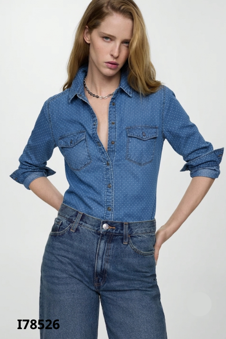 Áo sơ mi jeans MANGO xanh chấm bi