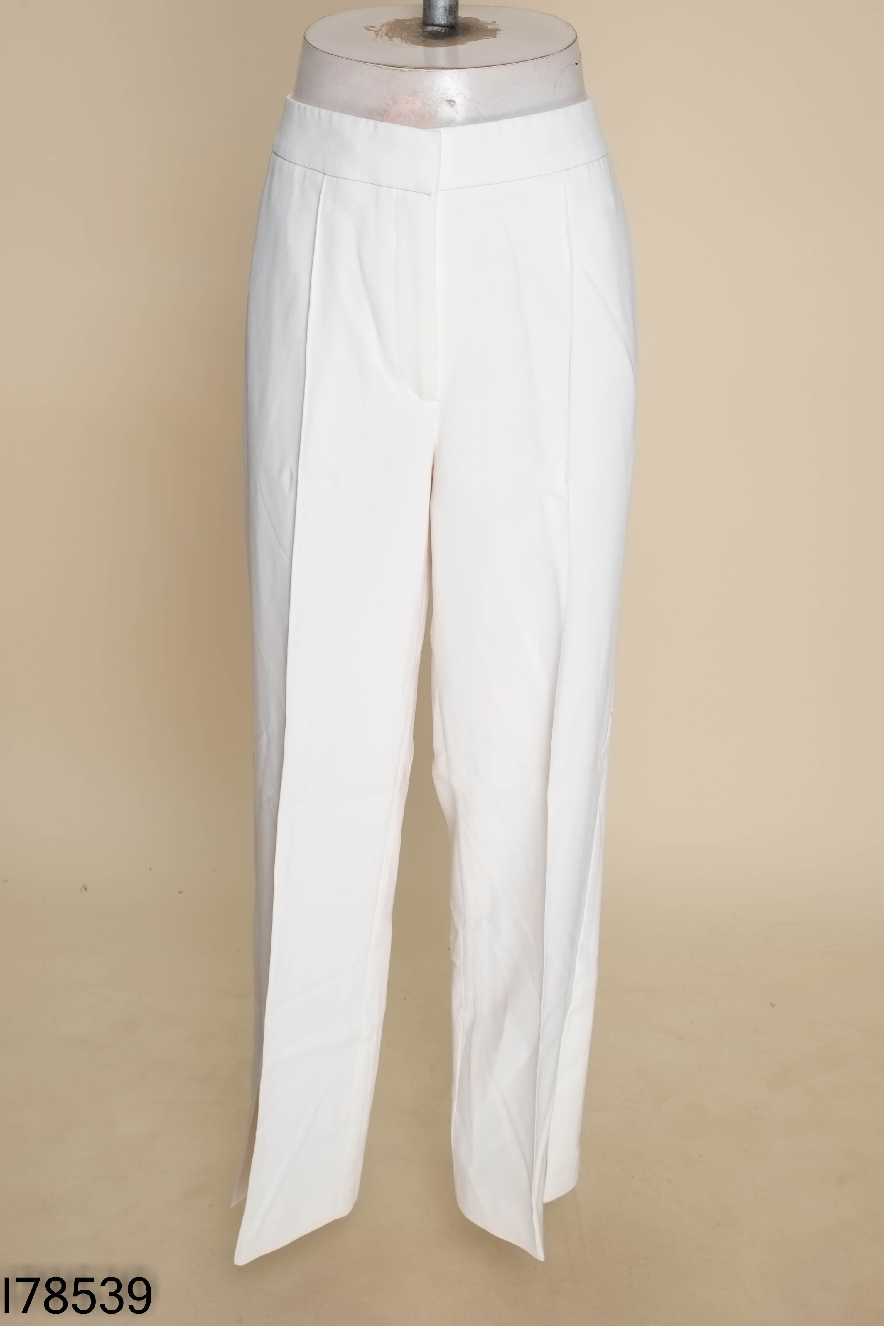 I7853910121-Quần REISS kem suông