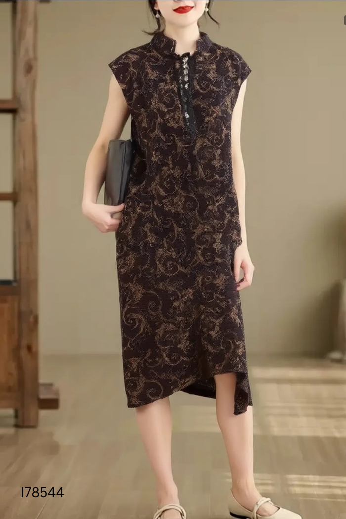 Set Áo đen họa tiết nâu + chân váy