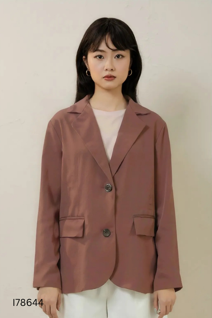 Áo blazer nâu cúc đen