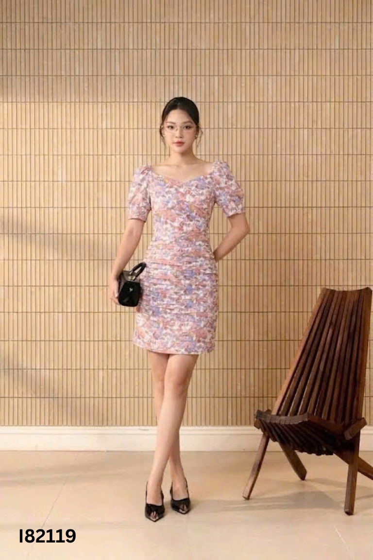 Váy CCHAT họa tiết hoa hồng